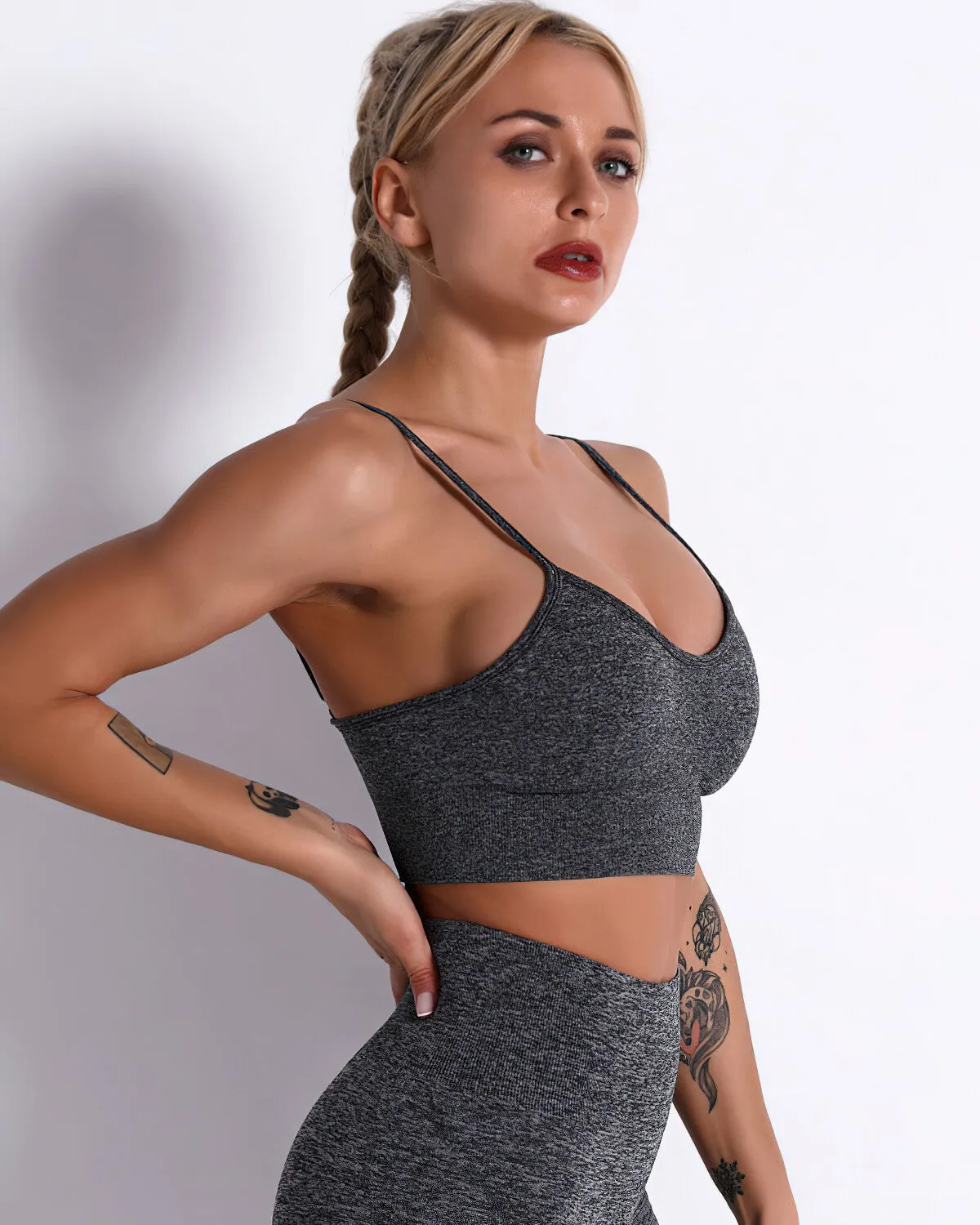 Mikaela Sports Bra - Grey