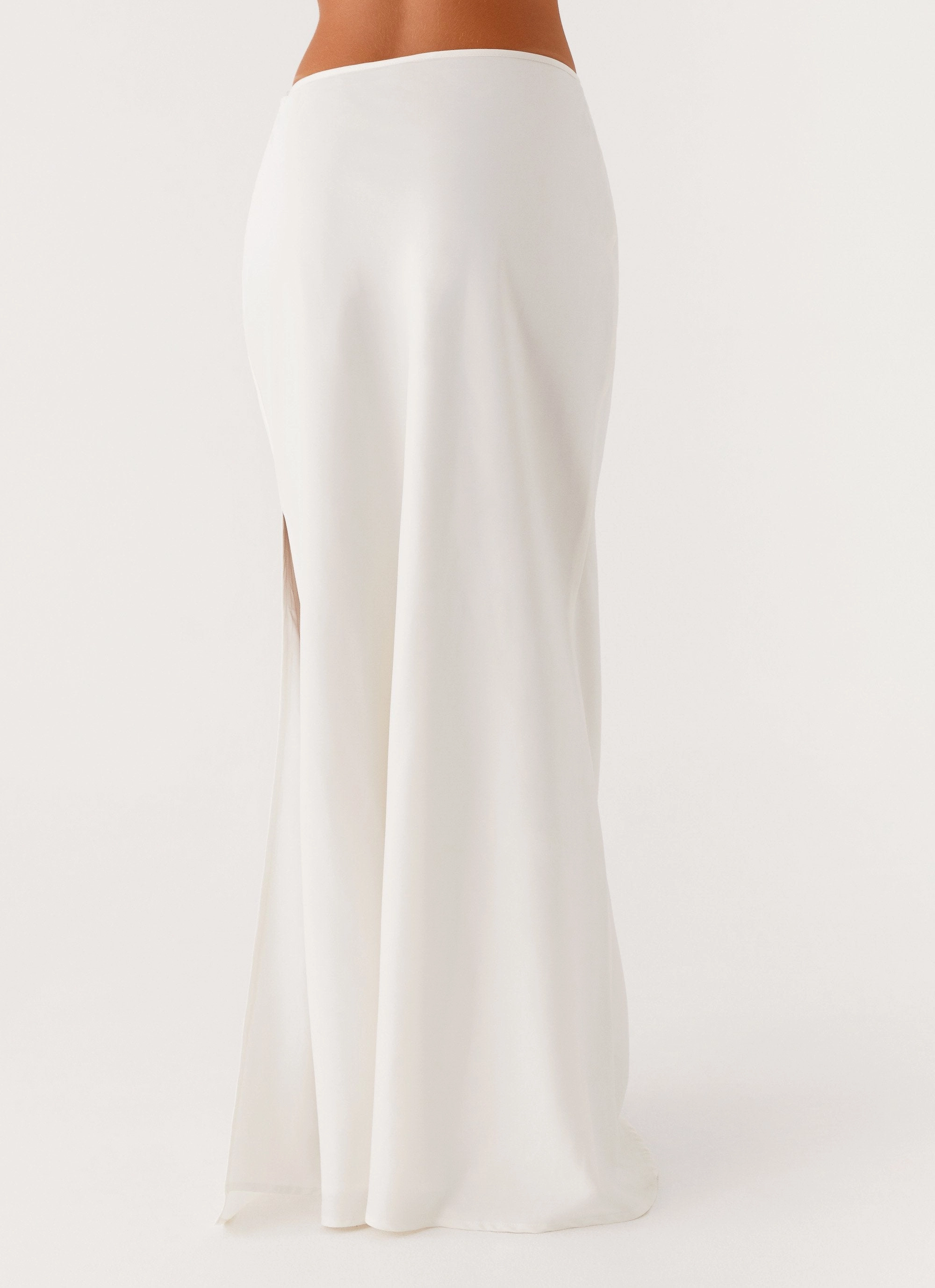 Flat Lock Stitching StainResistantCoating Mina Satin Maxi Skirt - White