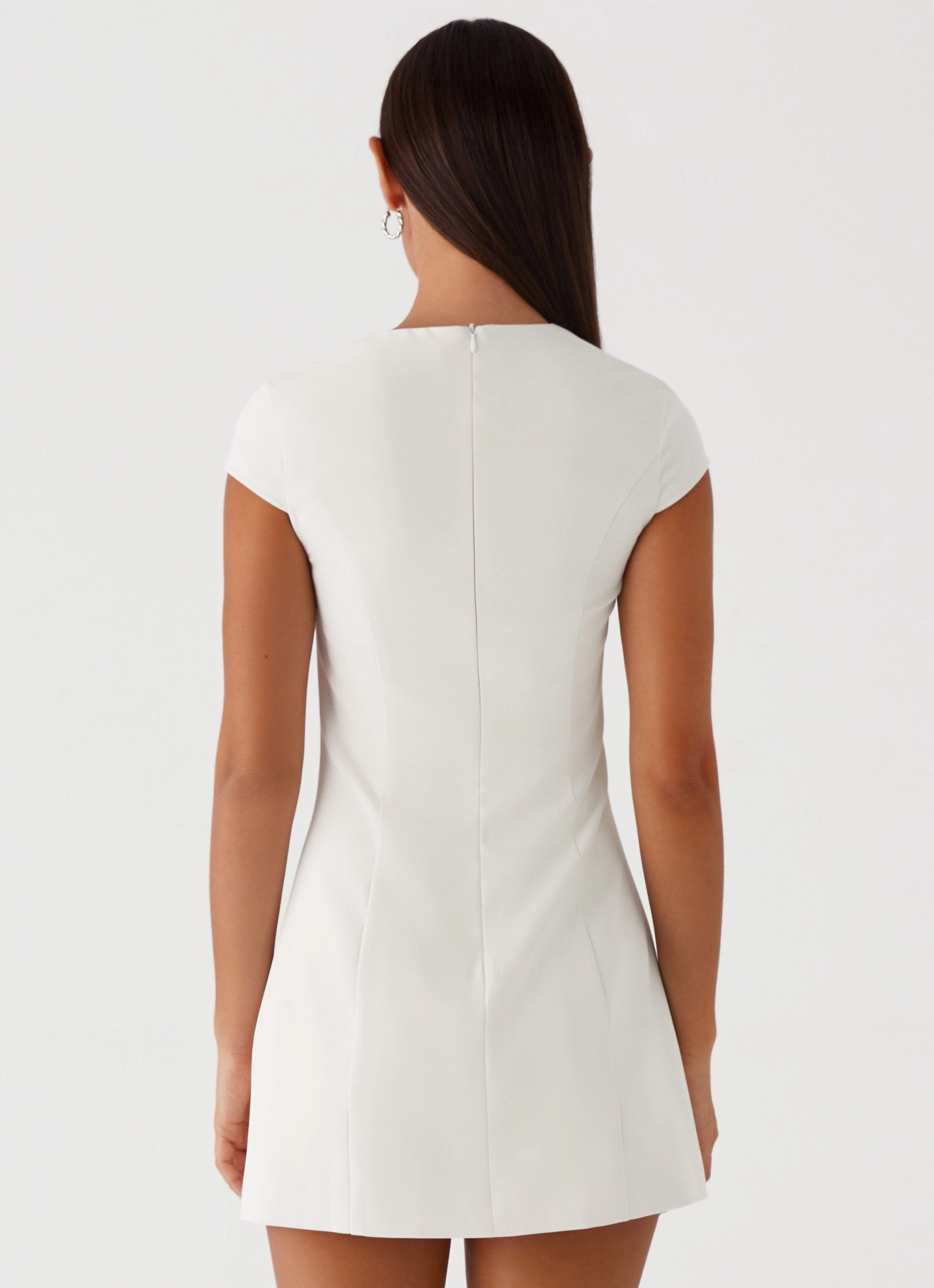 Harriet Mini Dress - Off White Travel Essential