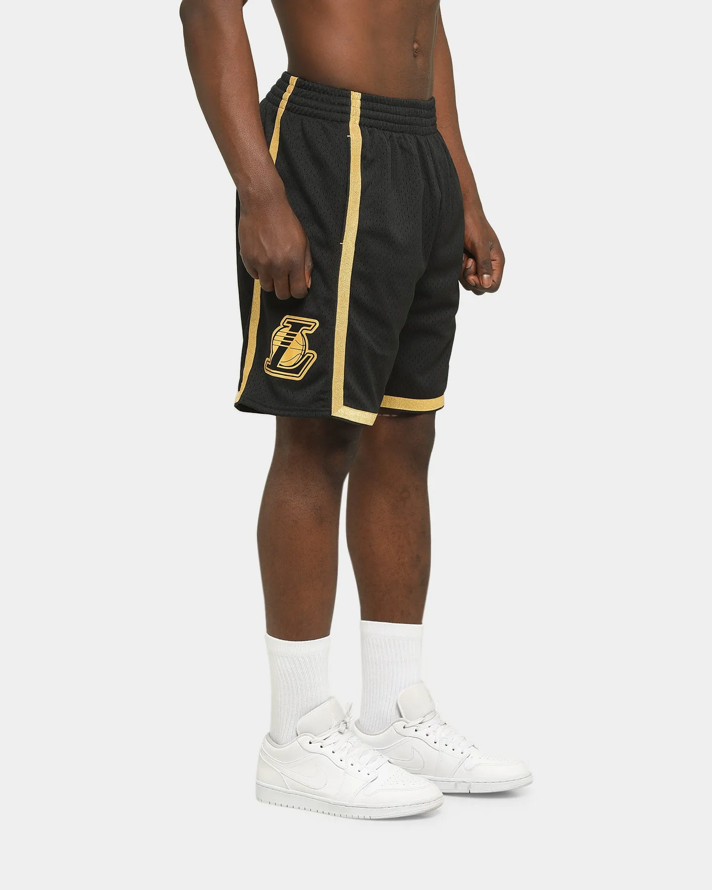 Mitchell & Ness Men's Los Angeles Lakers HWC Swingman Short Black/Gold