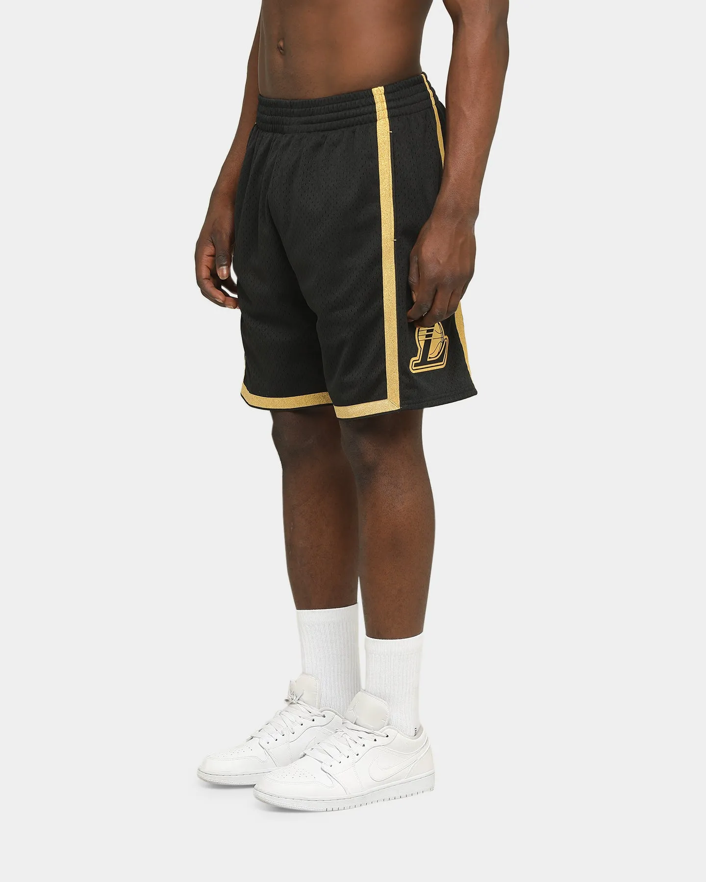 Mitchell & Ness Men's Los Angeles Lakers HWC Swingman Short Black/Gold