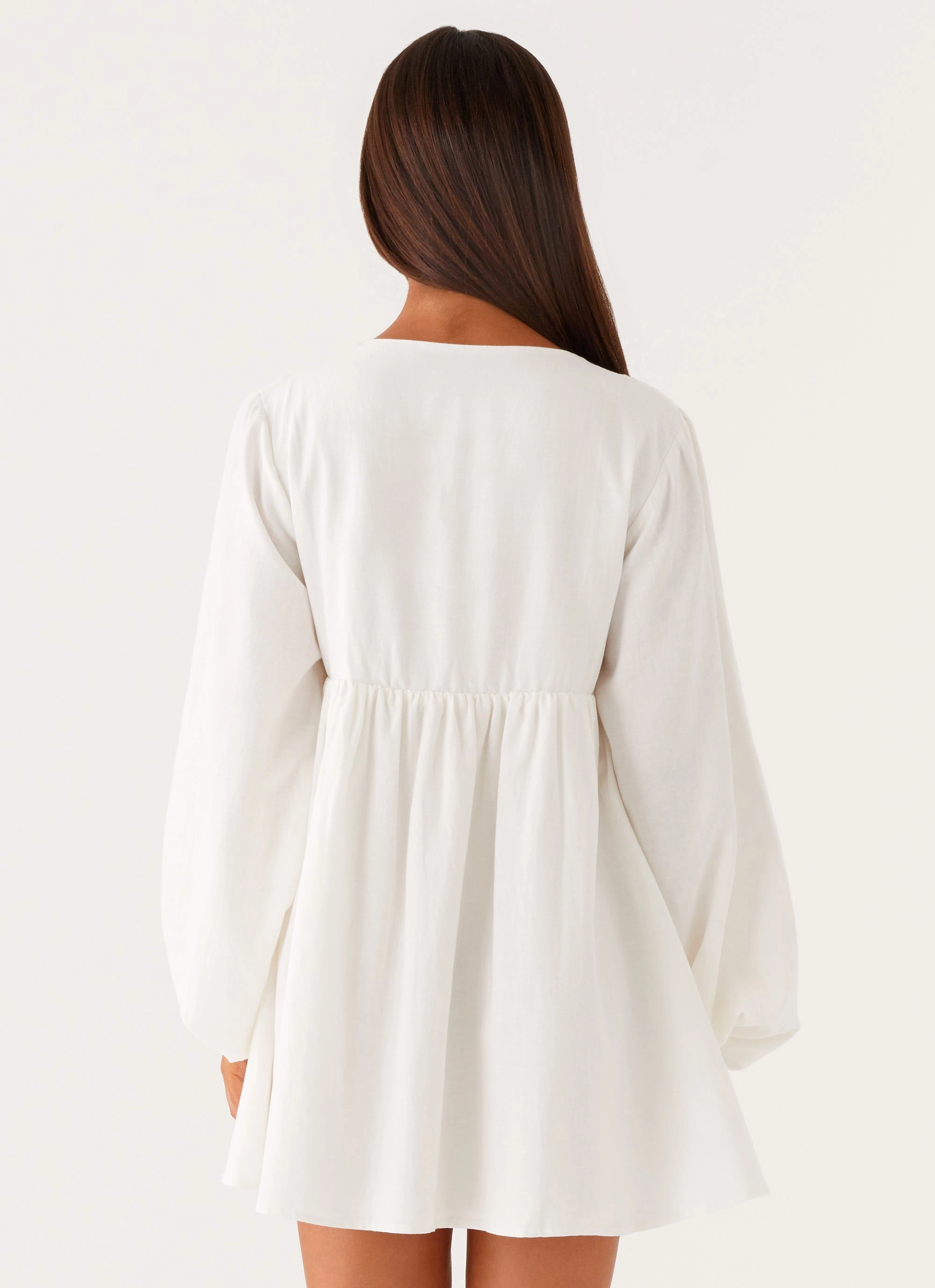 Kennie Linen Mini Dress - White Luxe Comfort Photo Light