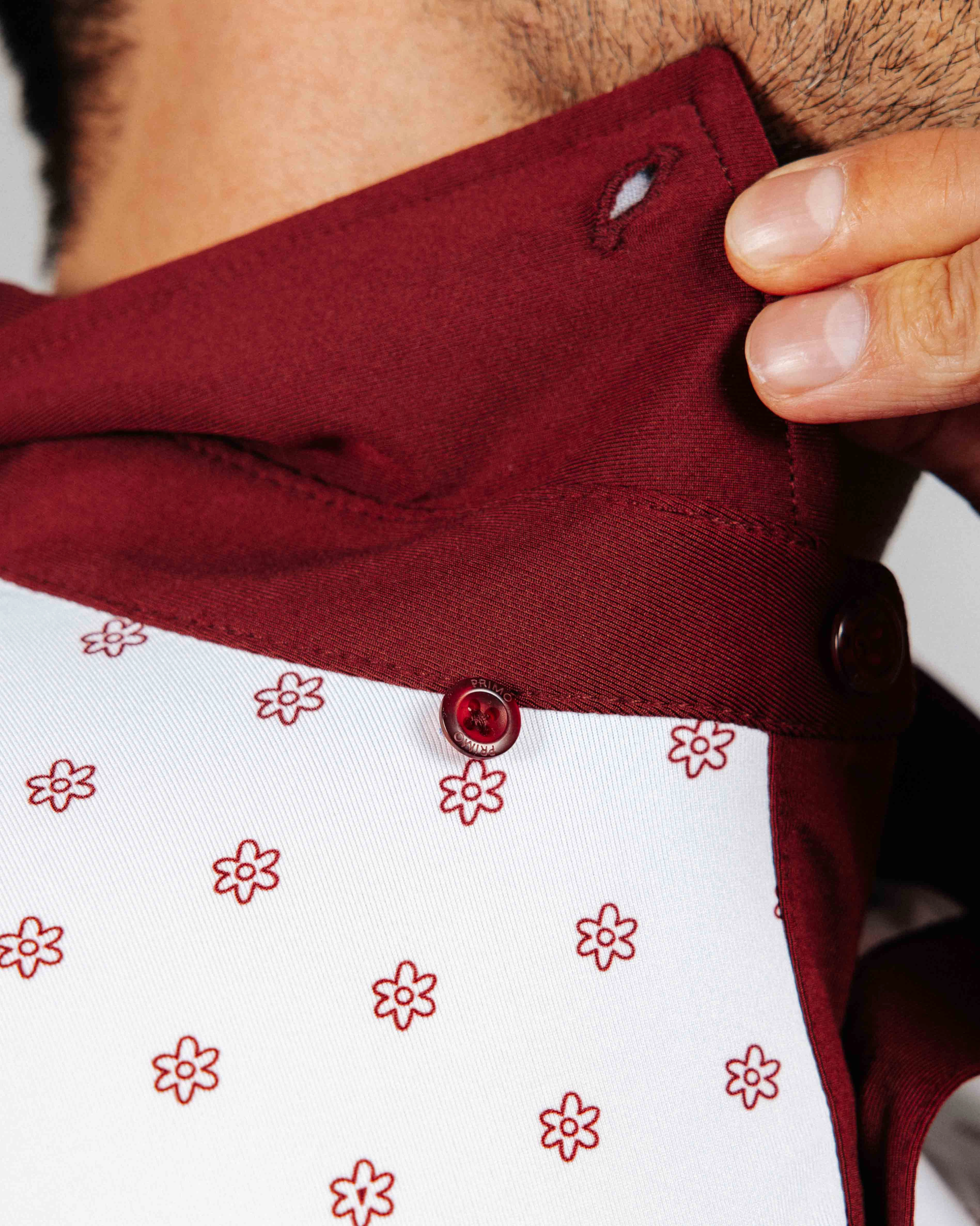 ChafeFreeEdging QuickRelease Maroon Daisy Classic Polo