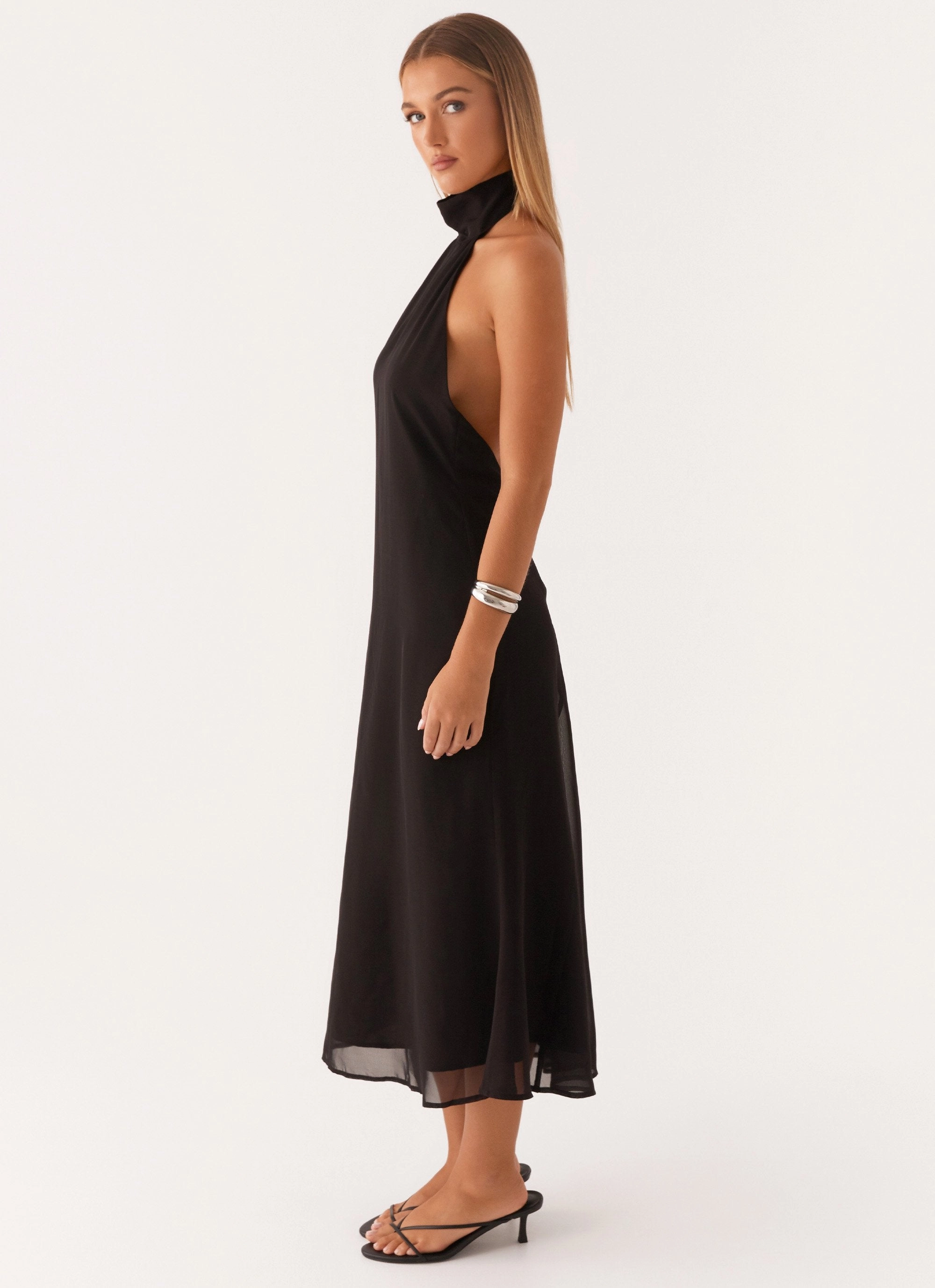 Versatile Cut Emmalyn Midi Dress - Black