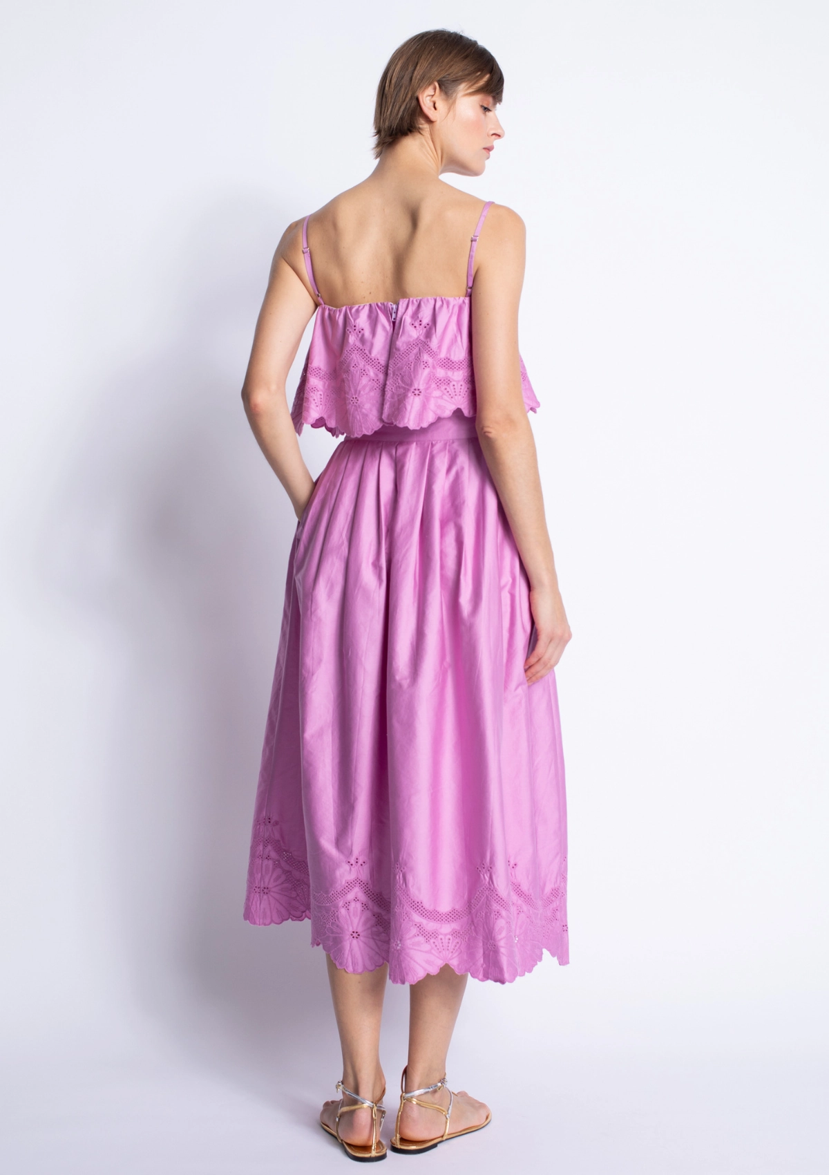 HeatRegulating Mora Embroidered Skirt