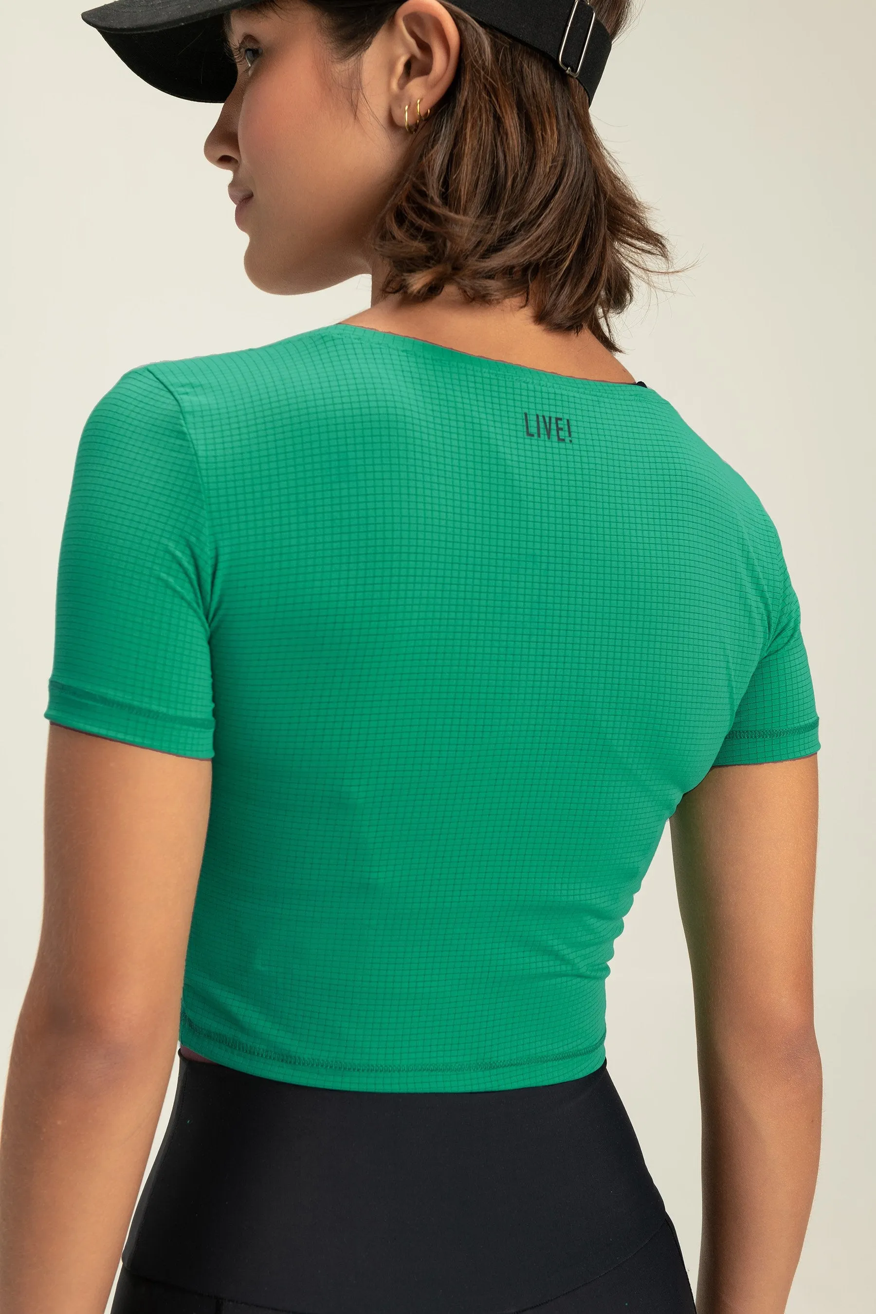 Move Crop Top