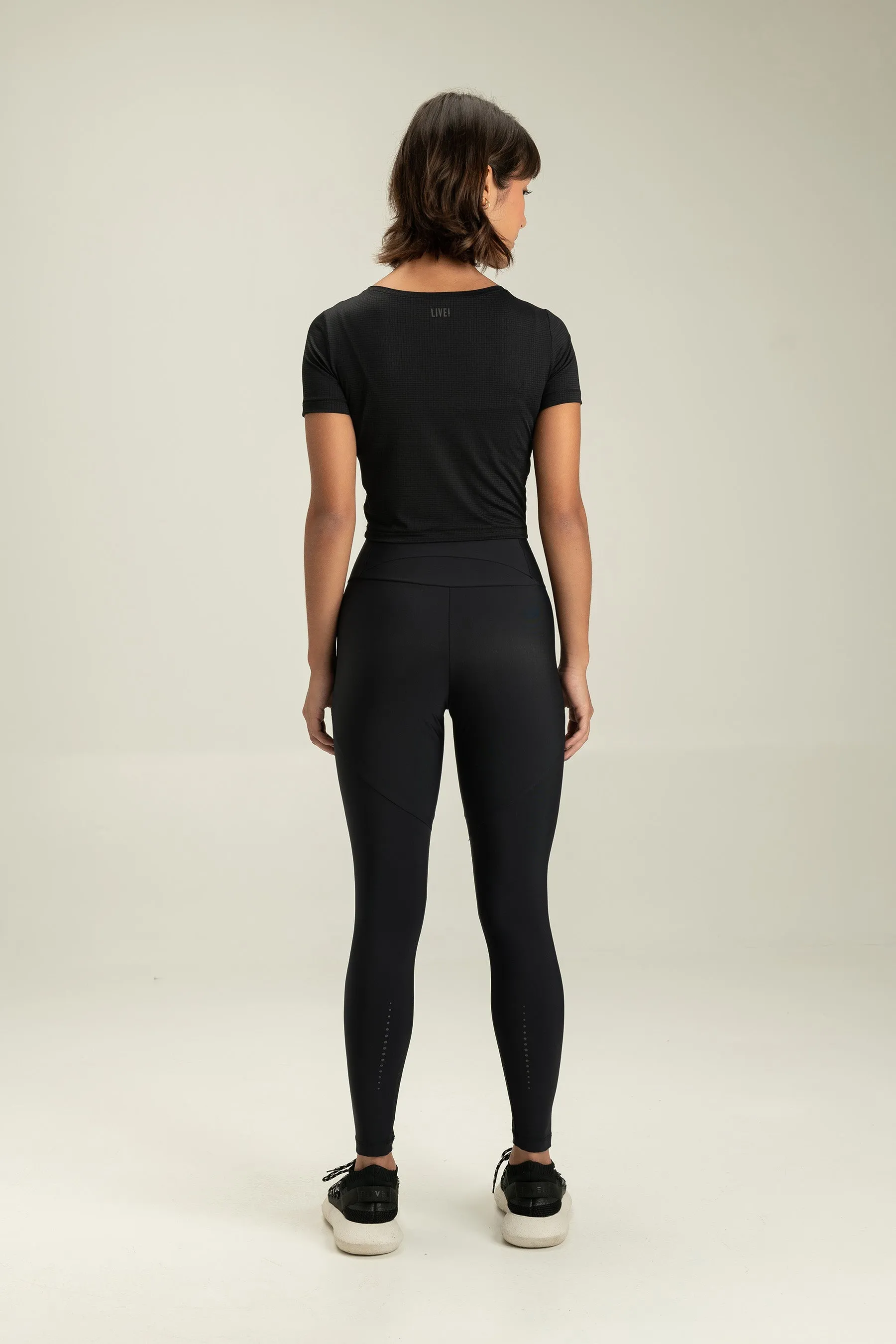 Move Crop Top