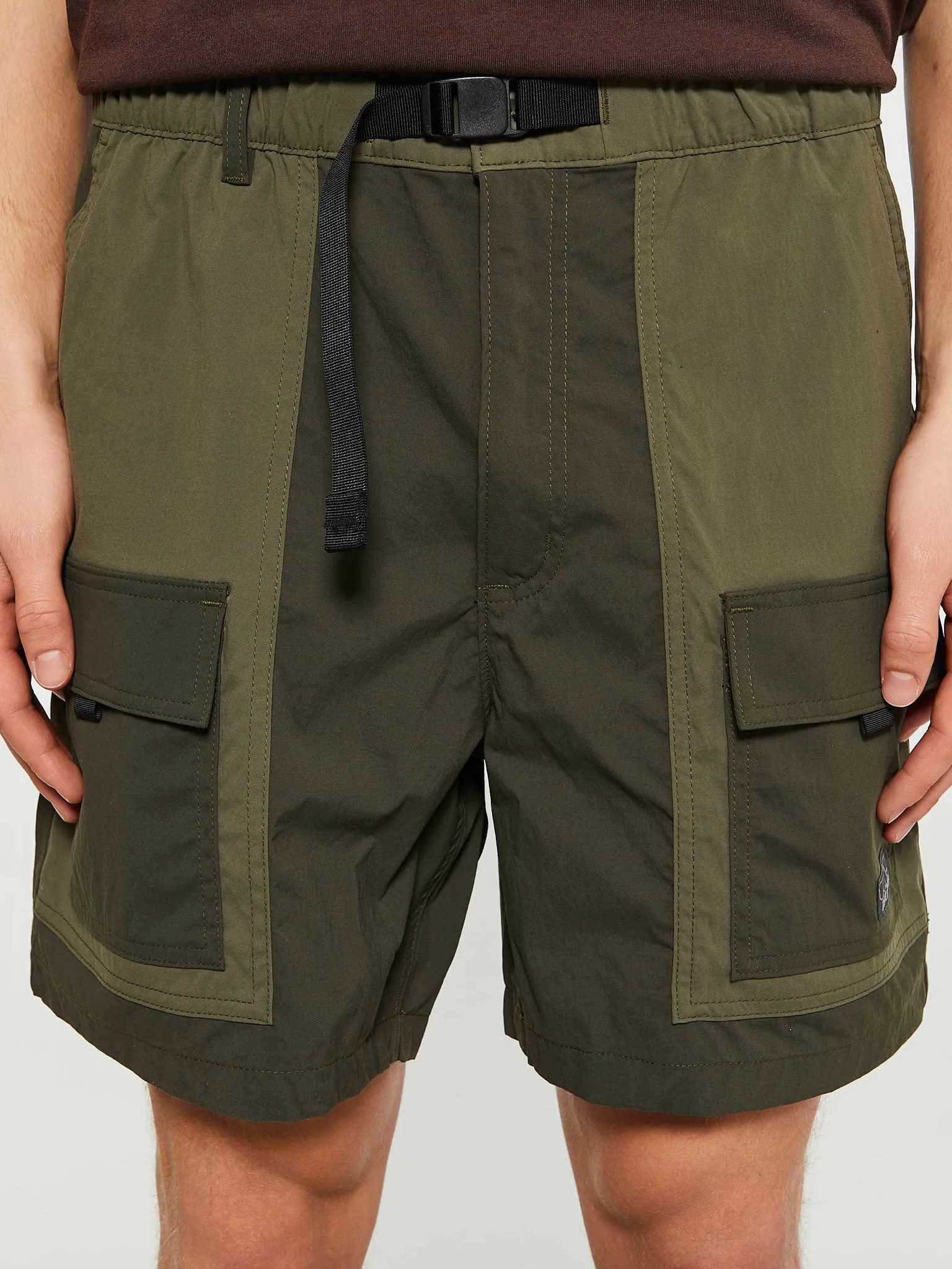 M's Outdoor Everyday Shorts 6 inch in Pine Needle Green
