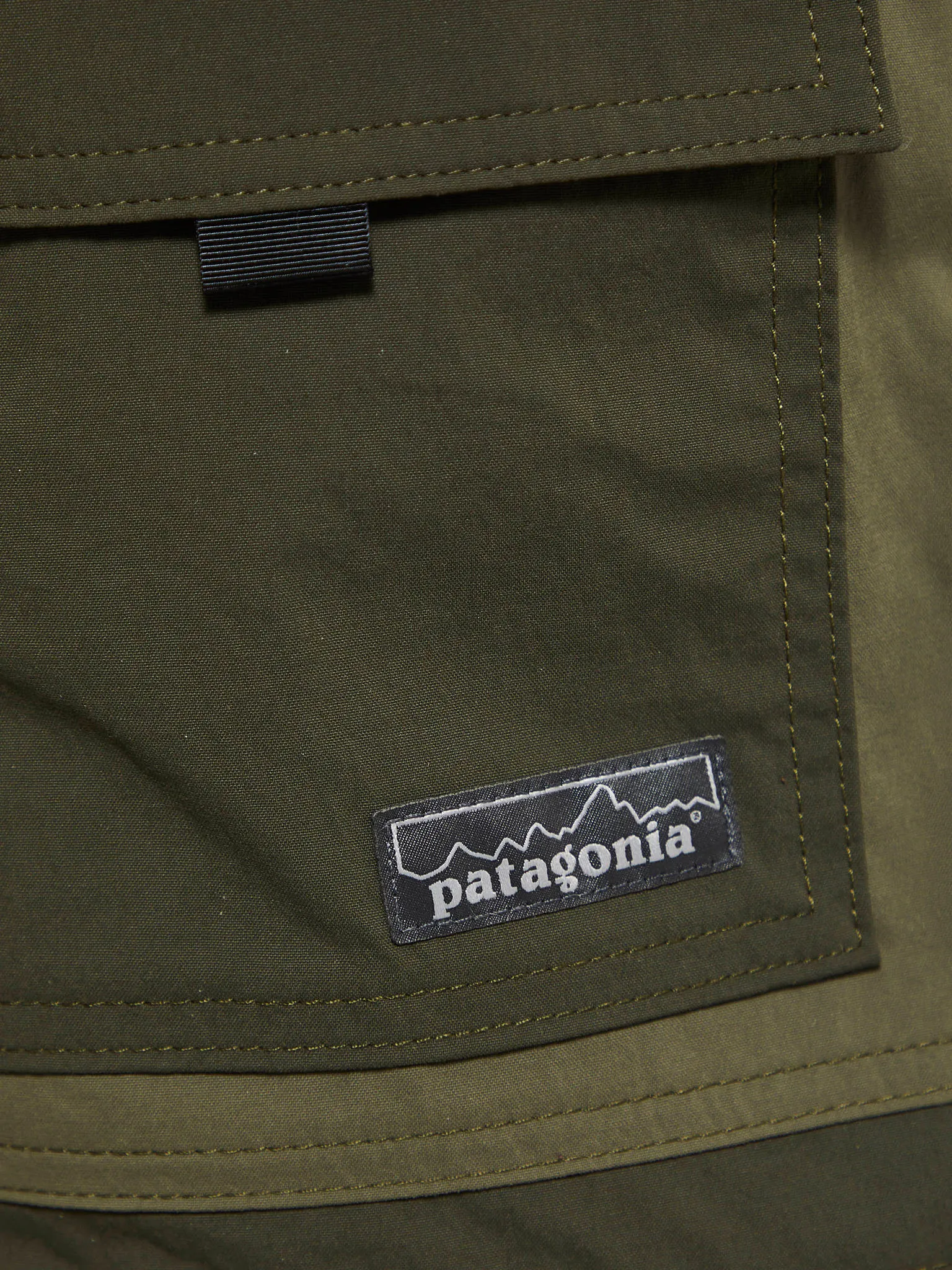 M's Outdoor Everyday Shorts 6 inch in Pine Needle Green