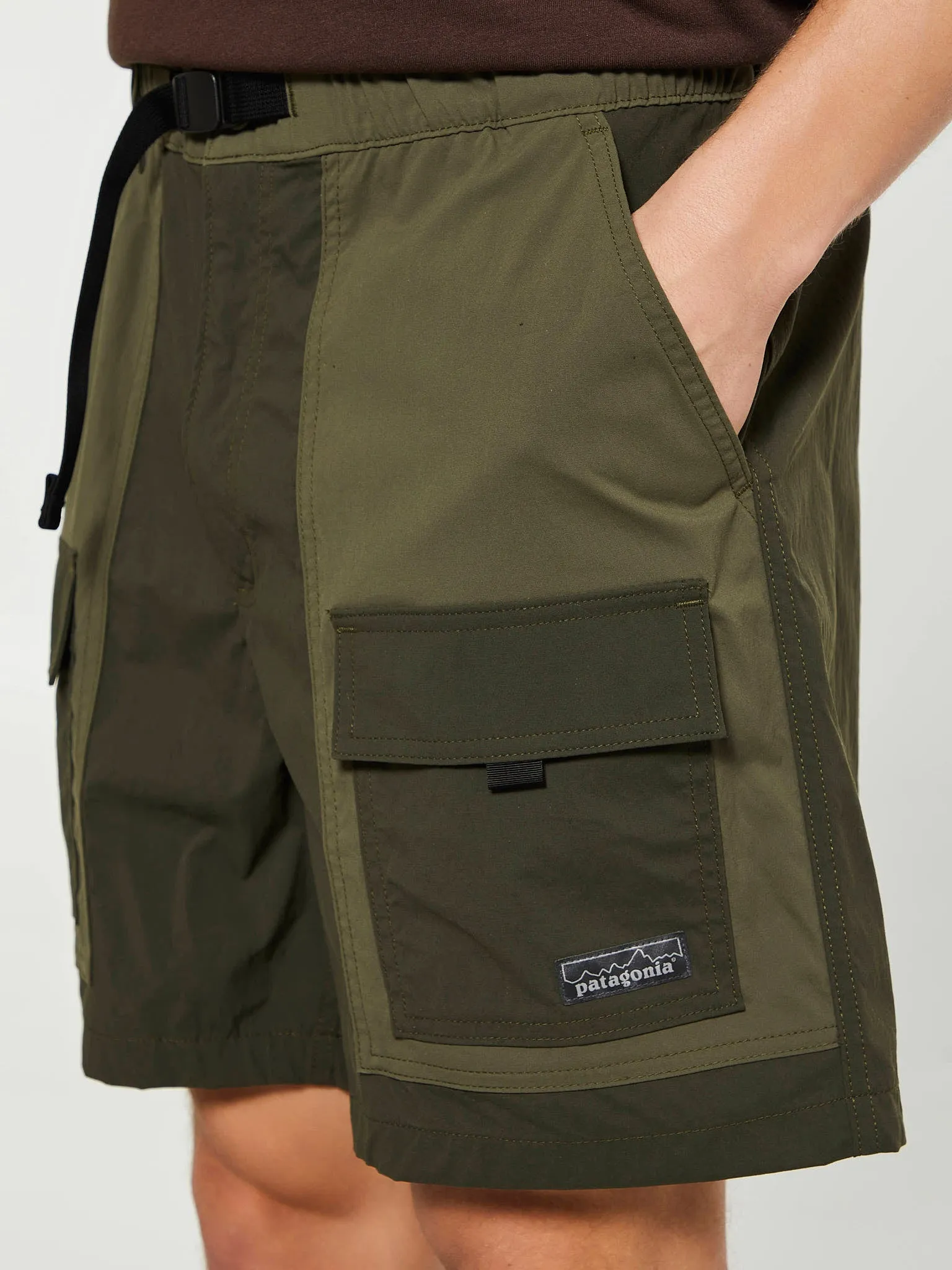 M's Outdoor Everyday Shorts 6 inch in Pine Needle Green