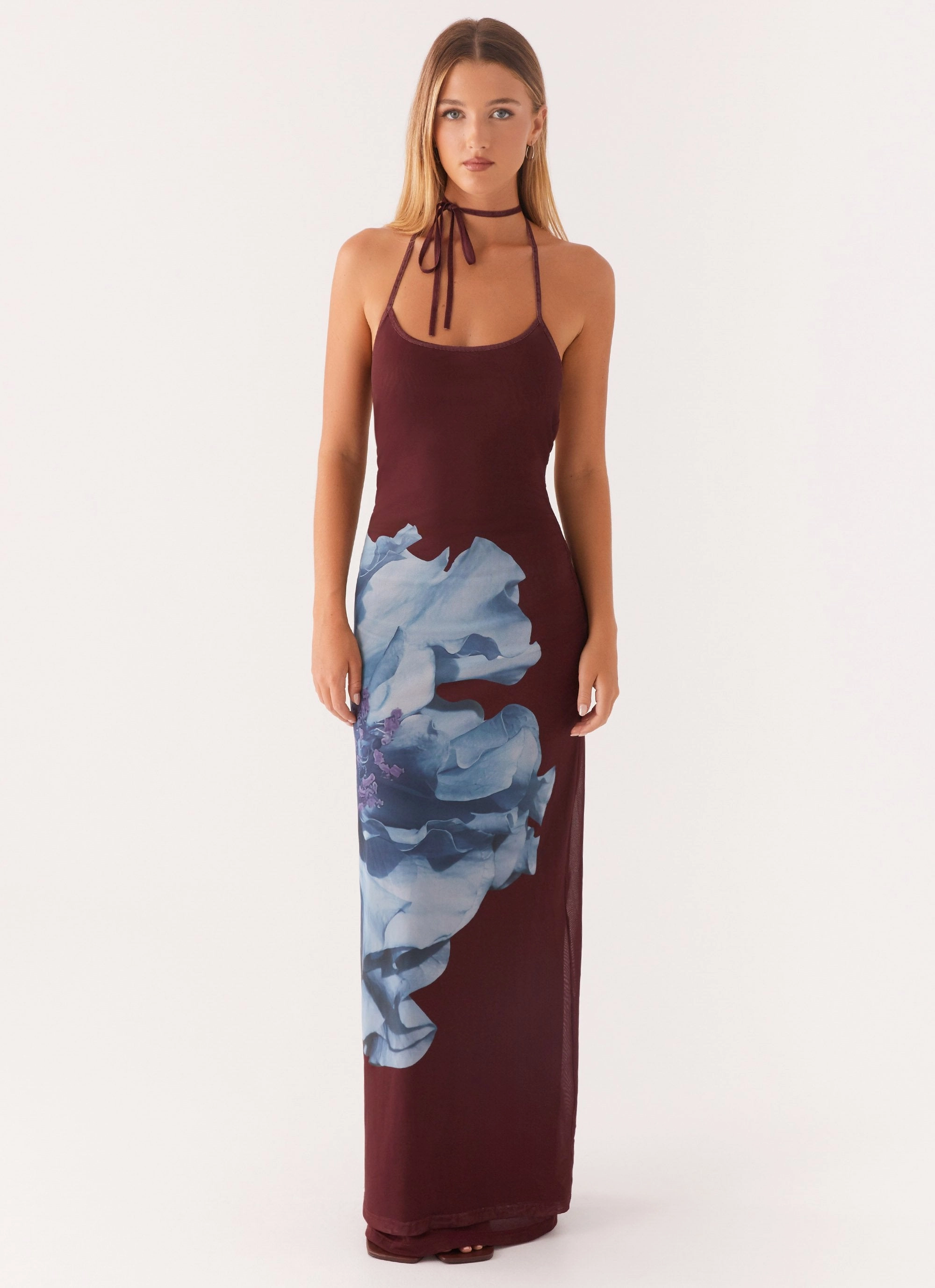 Editor??s-Pick Dayana Halterneck Maxi Dress - Maroon Print