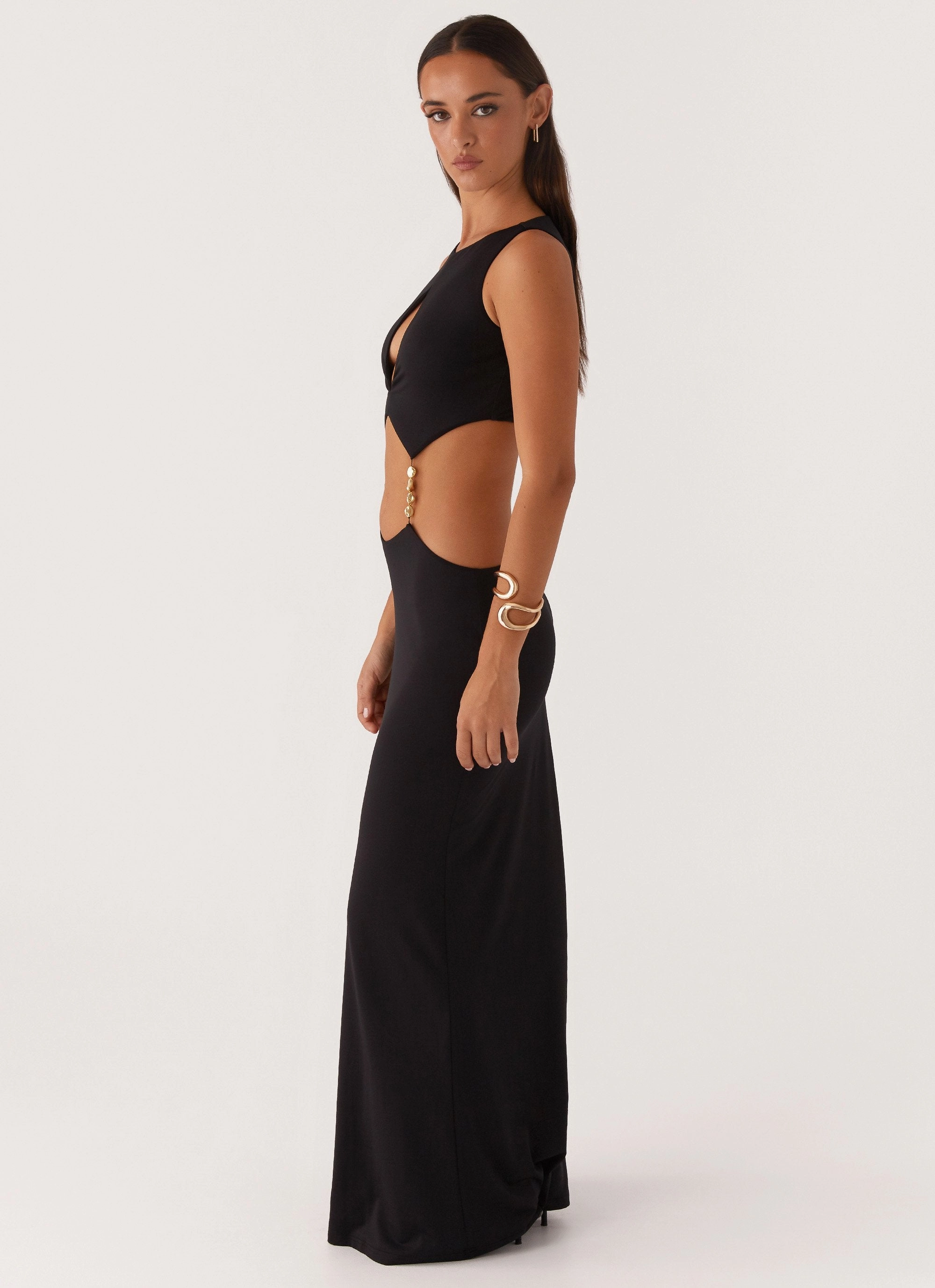 Airy Feel Travel Staple Nadiya Maxi Dress - Black