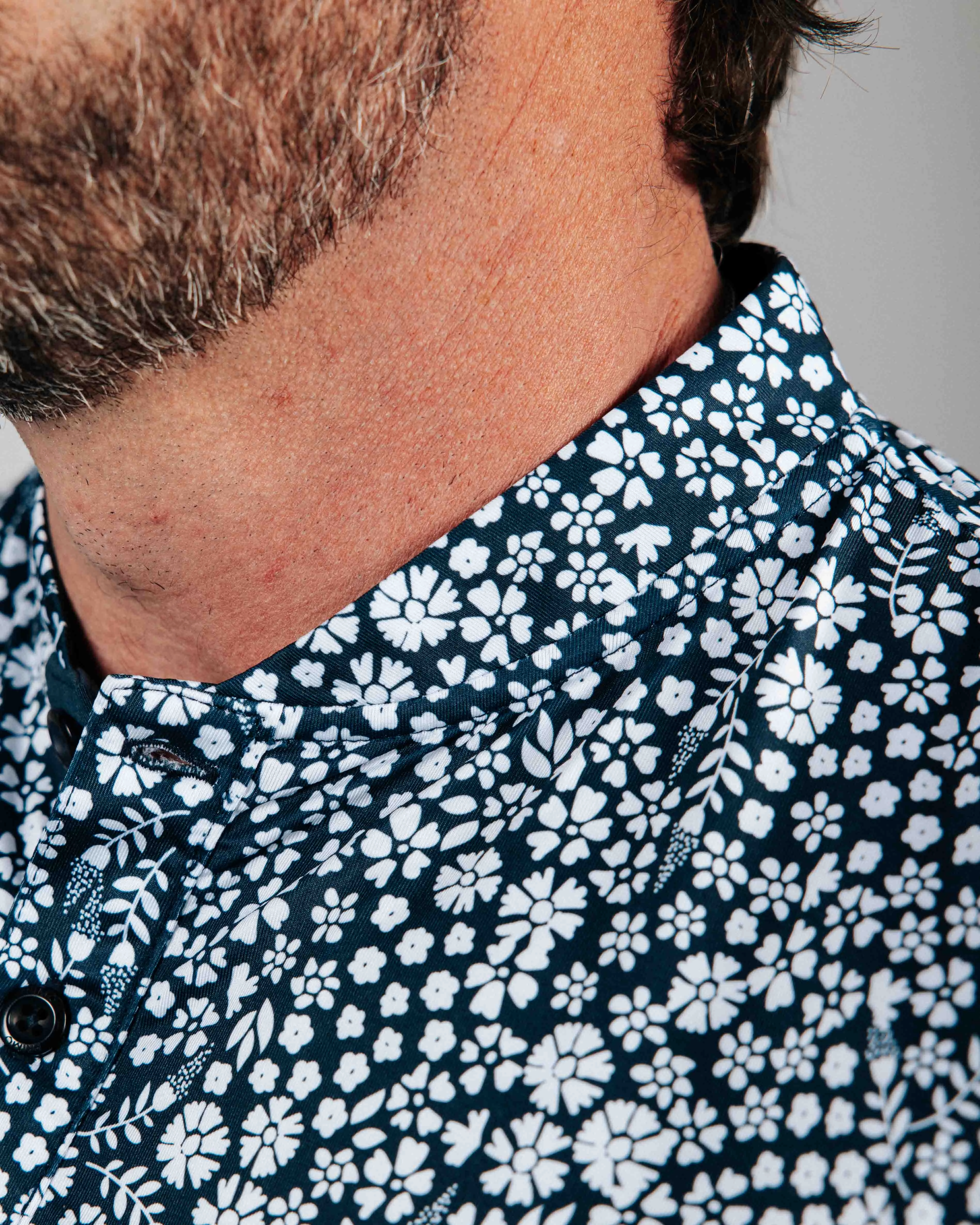 Ventilated Panels Navy Microfloral Blade Collar Polo