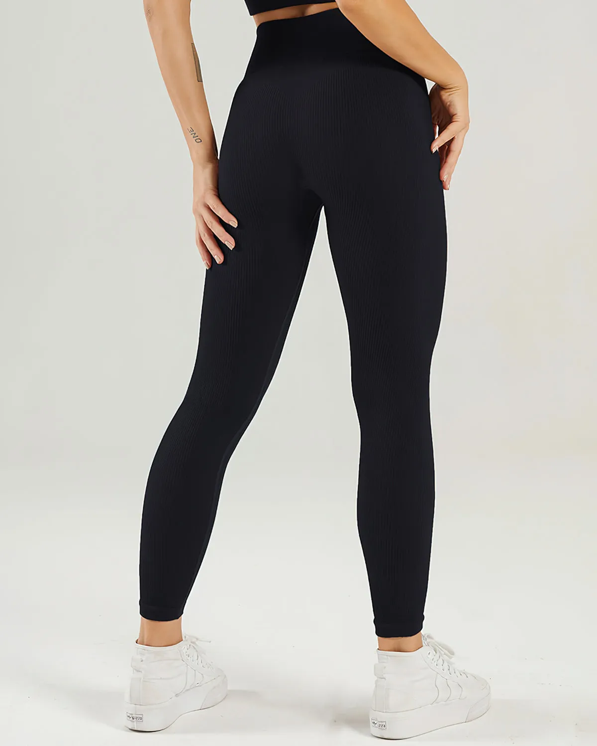 Nieve Ribbed Seamless Leggings - Black