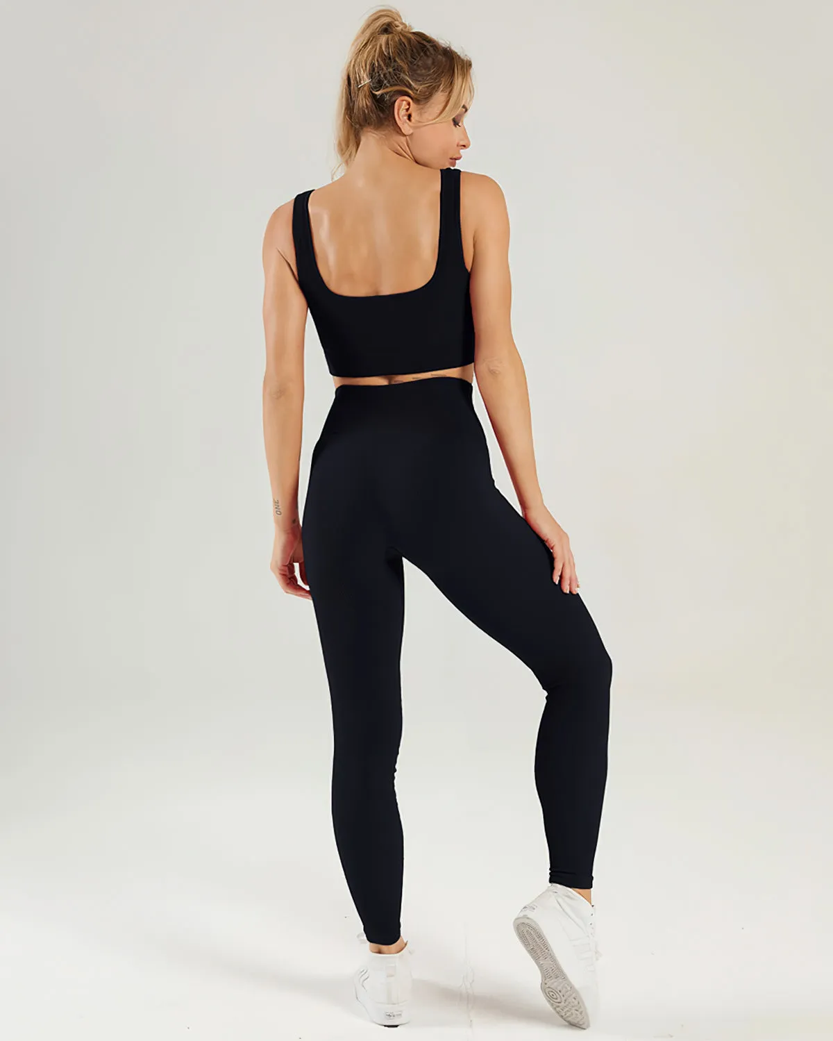 Nieve Ribbed Seamless Leggings - Black
