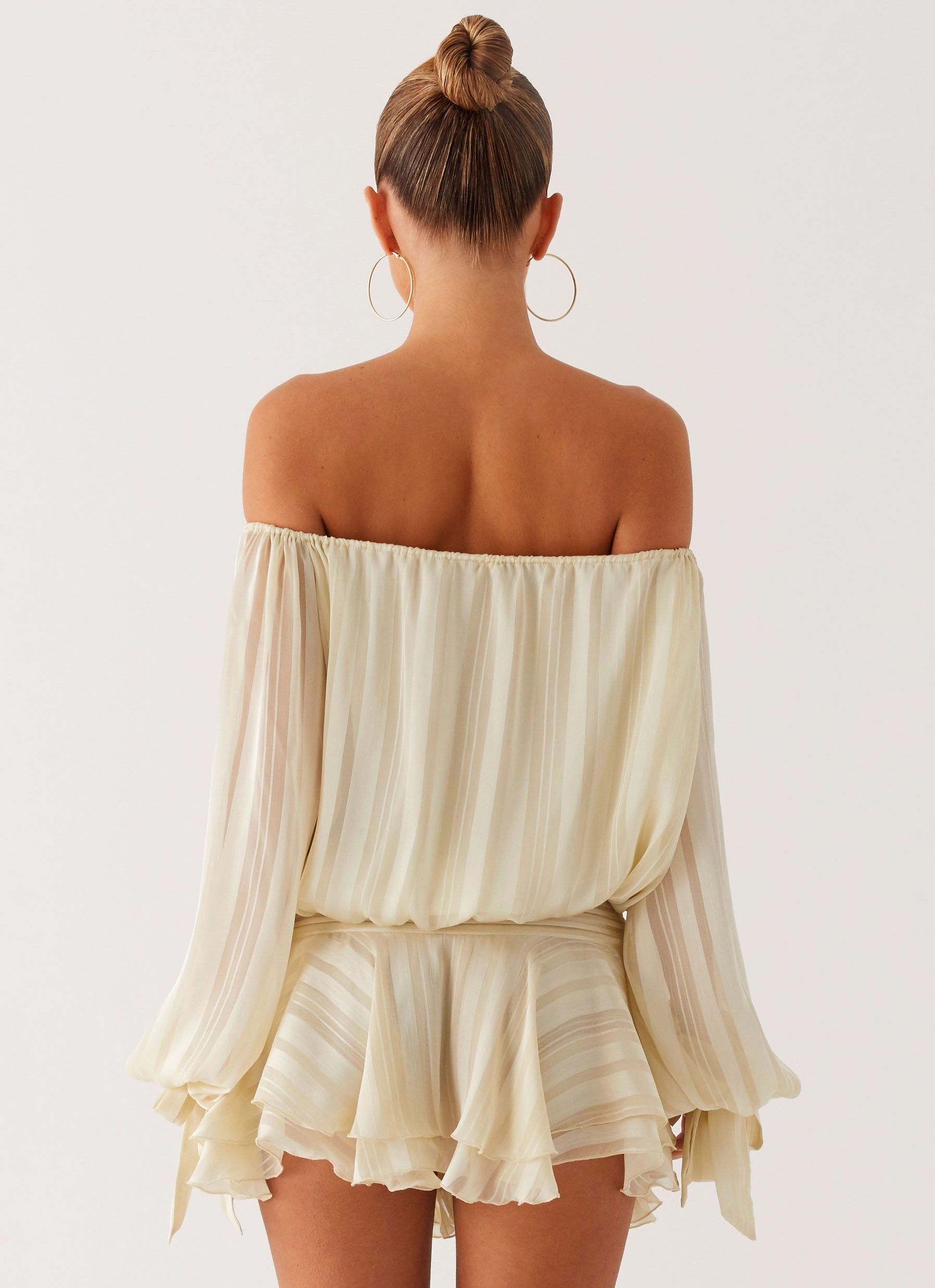 Satin Soft Polite Vibe Eira Balloon Sleeve Mini Dress - Ivory
