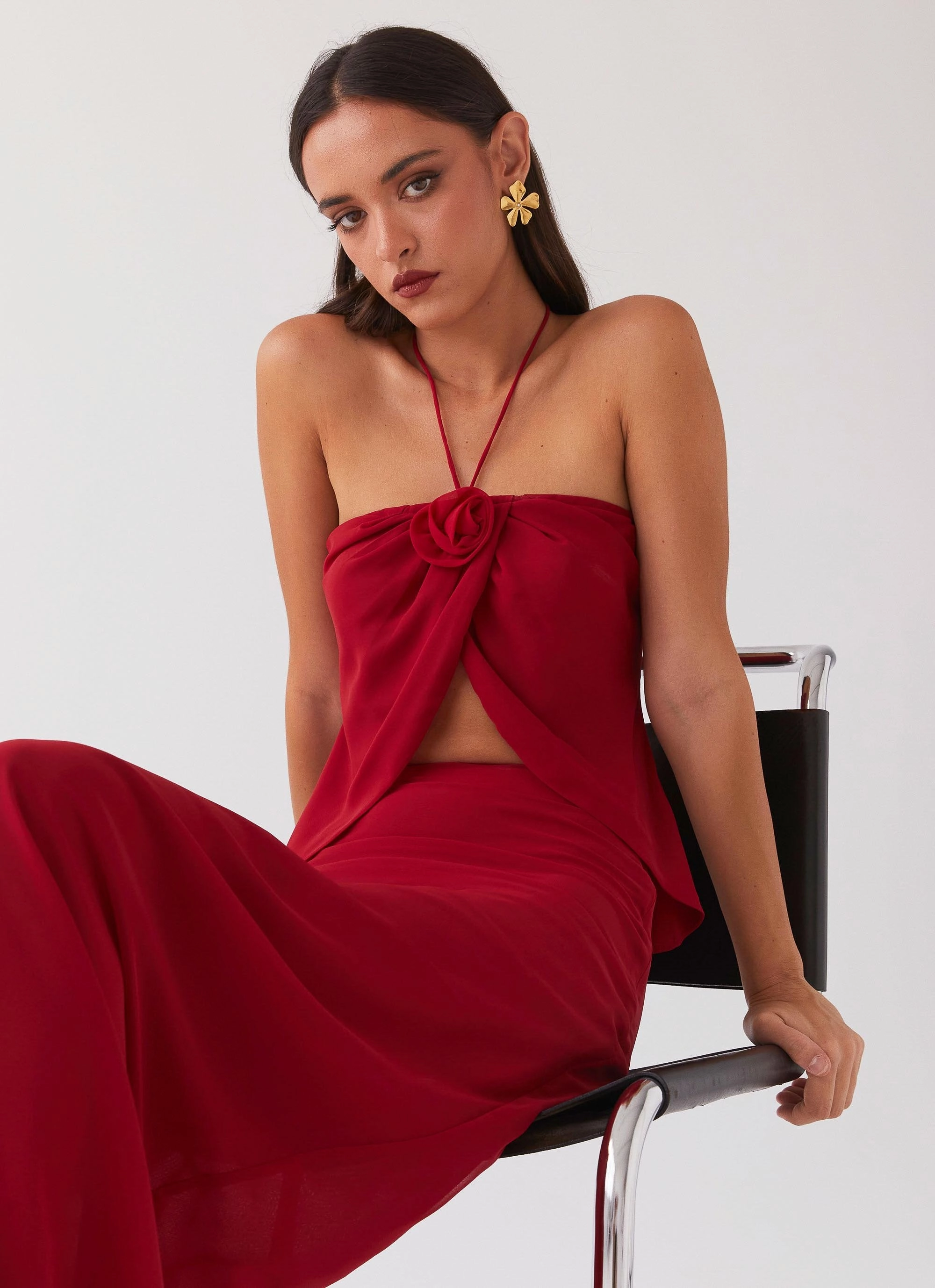 Wrinkle Free Weave Snag Resistant Fabric Nightfall Rose Tie Top - Rouge Red