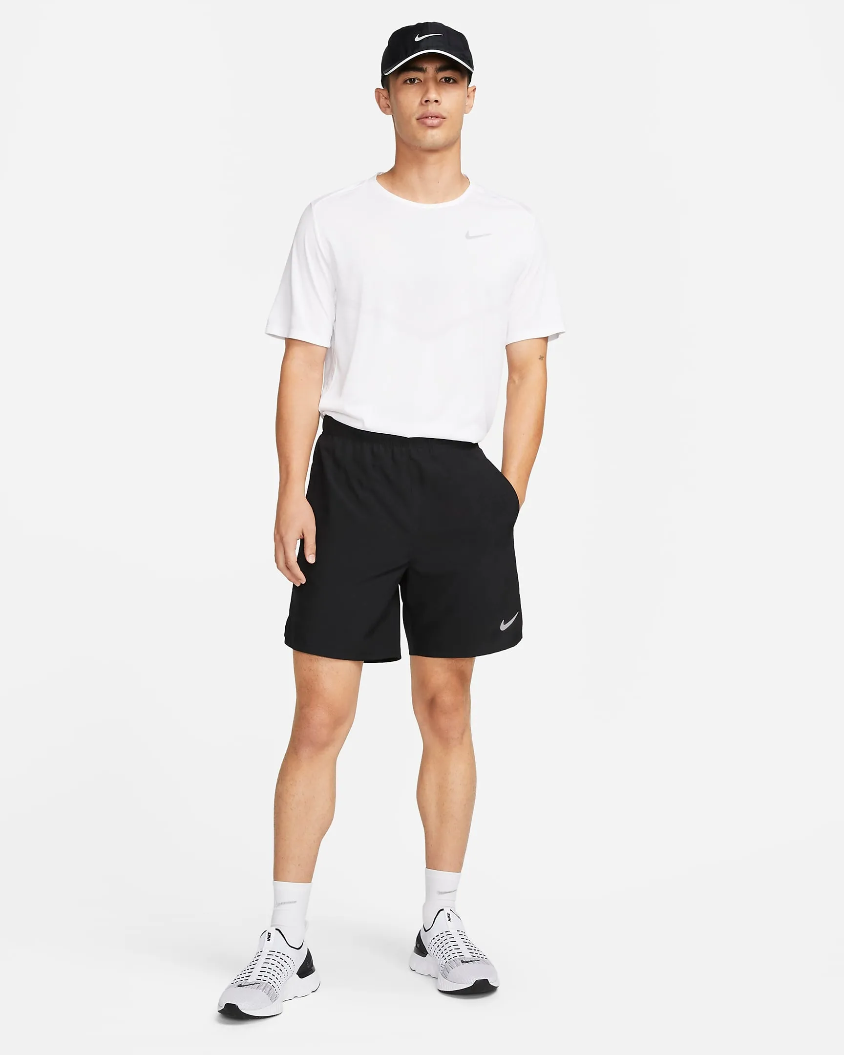 Nike Dri-FIT Challenger Unlined Versatile Shorts