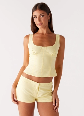 Comfort-First Coastline Mini Shorts - Yellow