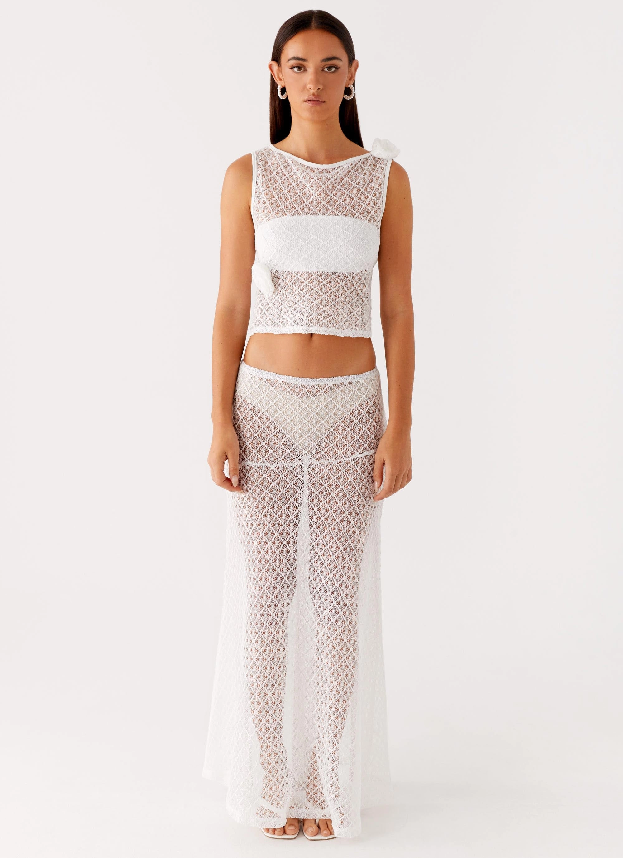 AdjustableNeckline ThermalRegulating Fabric Velli Crochet Top - White