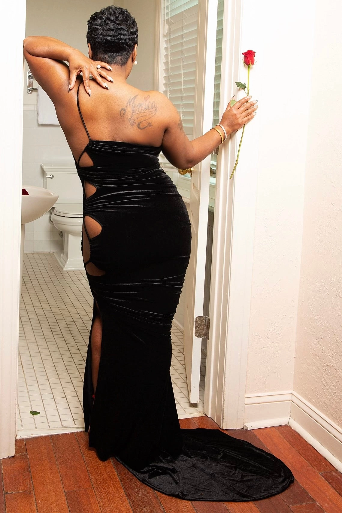 tailored look Jane Cut Out Detail Velvet Mermaid Maxi Skirt