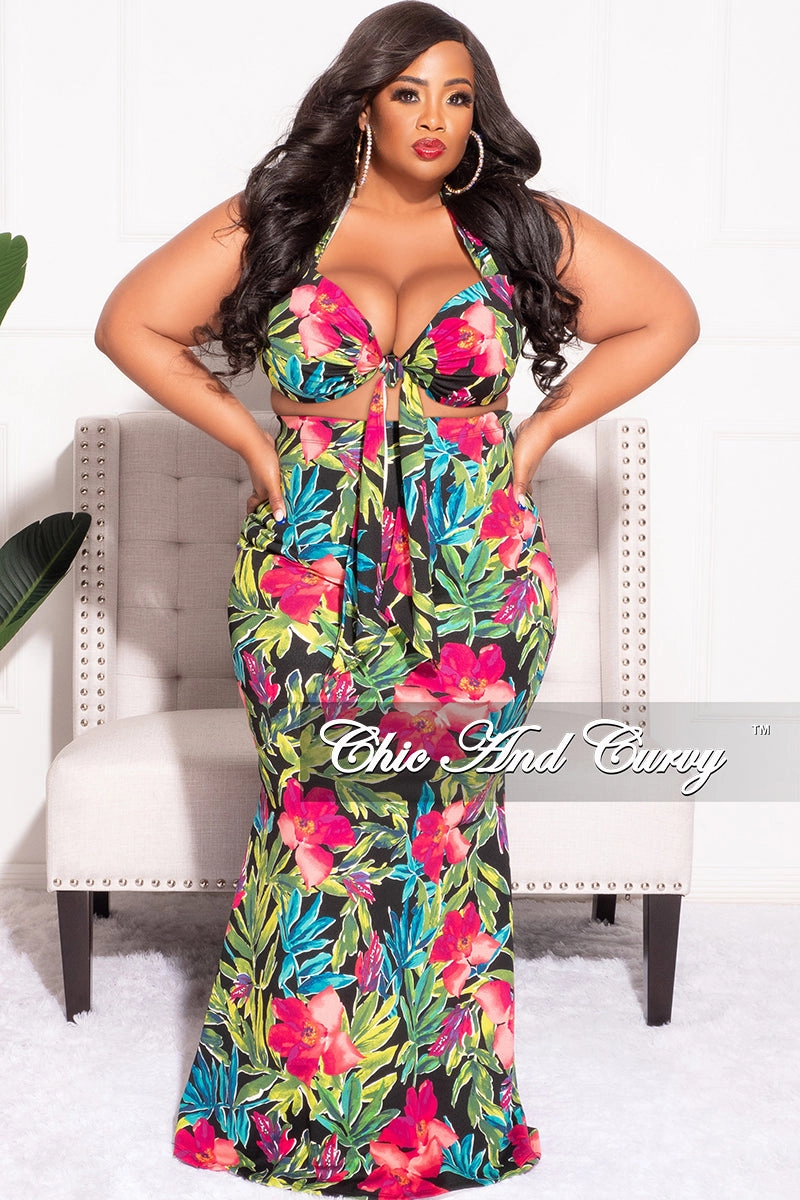 Button front Final Sale Plus Size 2pc Halter Crop Tie Top and Maxi Skirt Set in Fuchsia & Black Floral Print