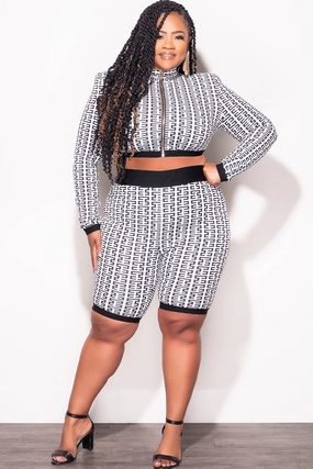 Sleek lines Final Sale Plus Size 2pc Long Sleeve Zip-Up Crop Top and Short Set in White and Black Maze Print
