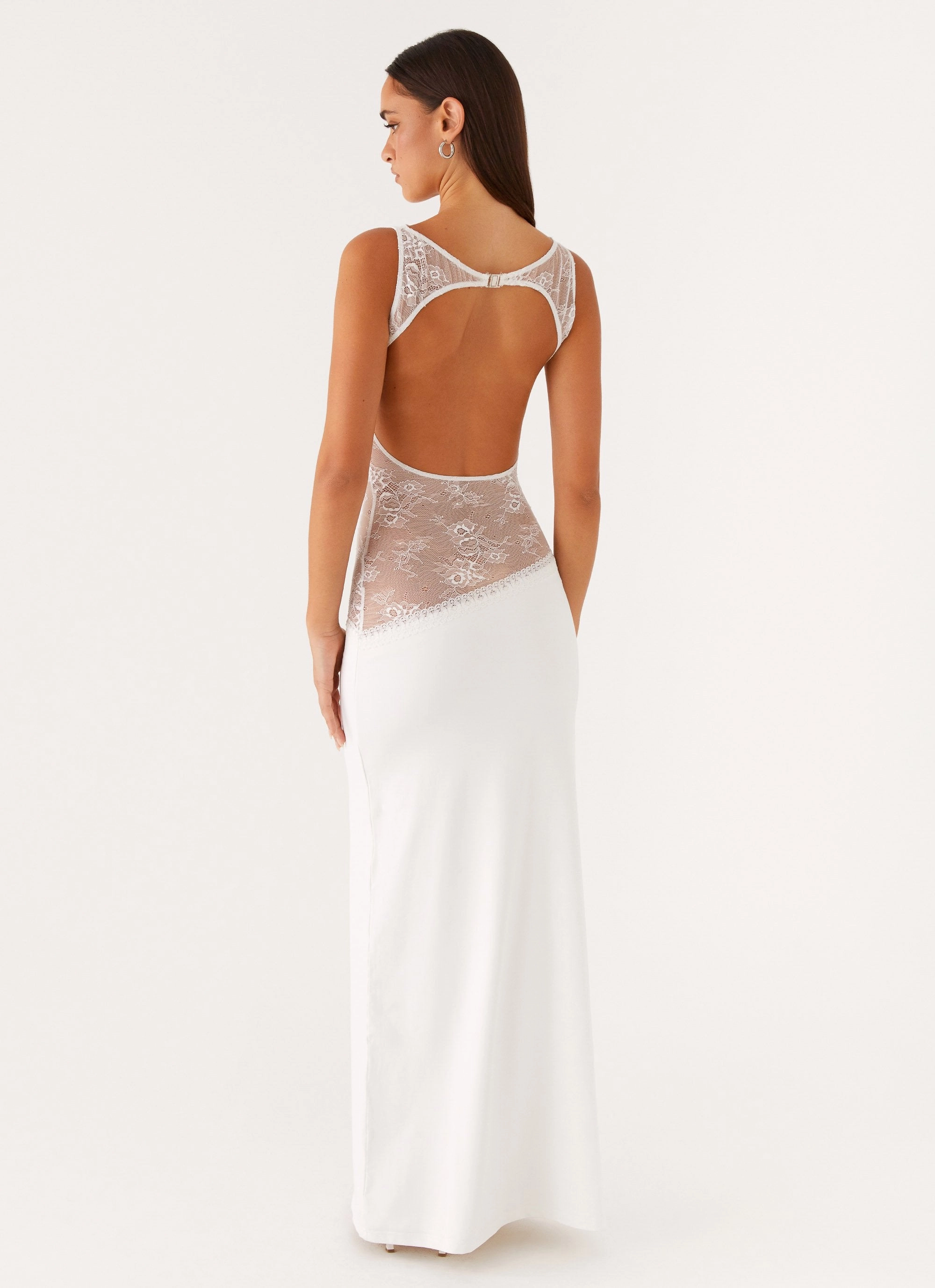 Lucinda Maxi Dress - White Fashion Essential Drapey Fabric