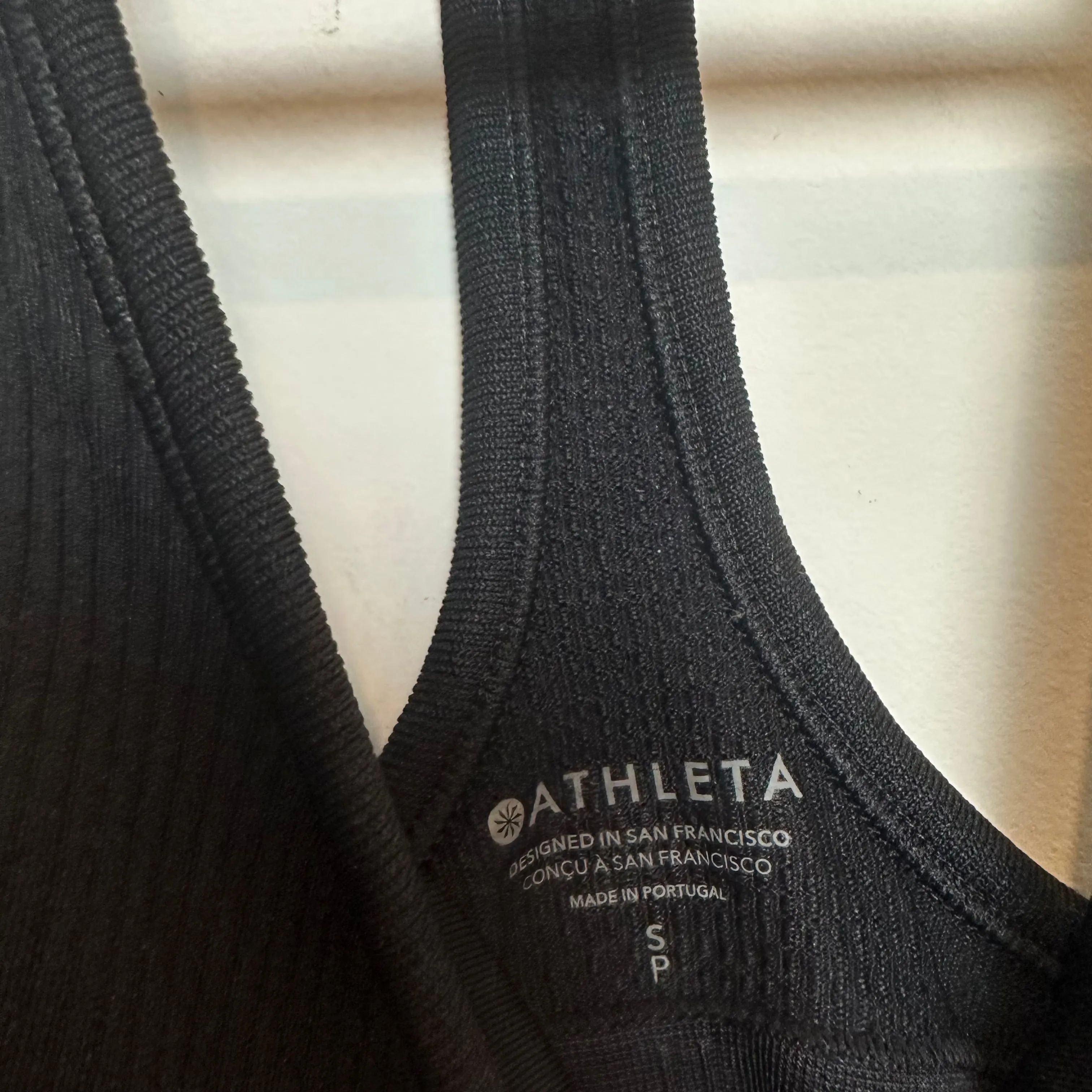 NWT Athleta Renew Support Top Tank Built In Bra A-C Black Small
