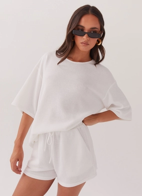 Utility Inspired Look Long Sleeve Ocean Waves Knit Shorts - White