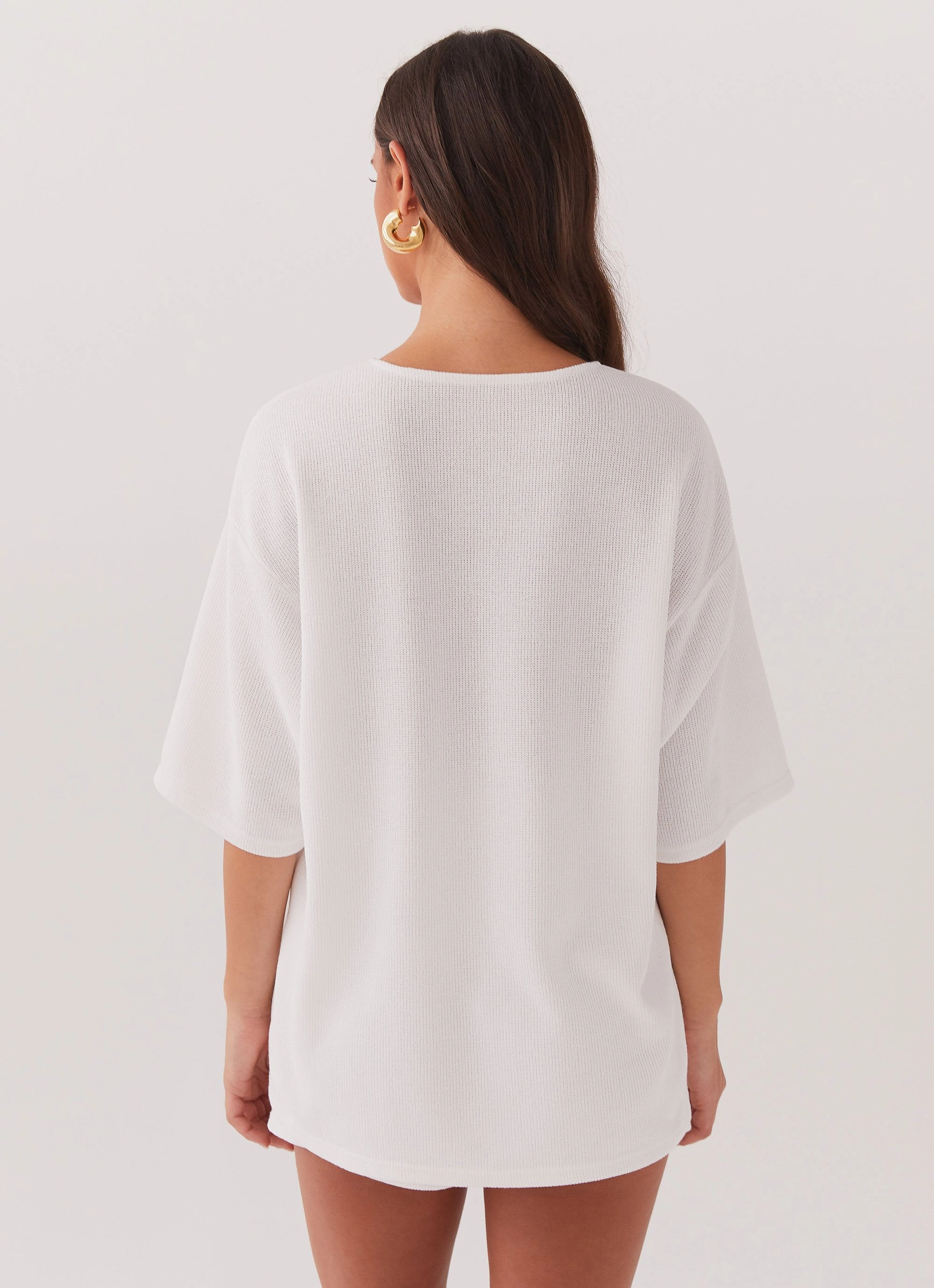 Durable Abrasion Resistant Everyday Layer Style Ocean Waves Oversized Knit Tee - White