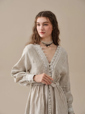 Octavia 17 | pintucked V-neck linen Dress Sporty Cut