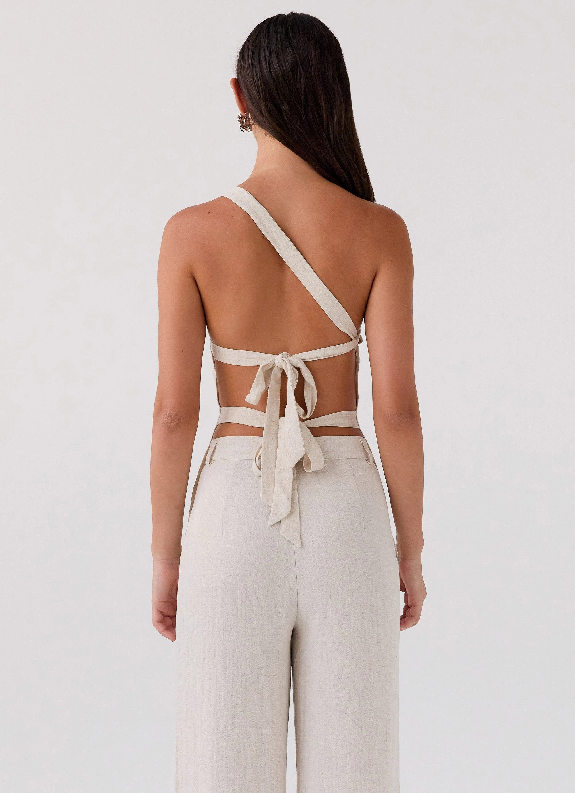 TemperatureRegulating Waterproof Coating Olsen Linen One Shoulder Top - Oatmeal
