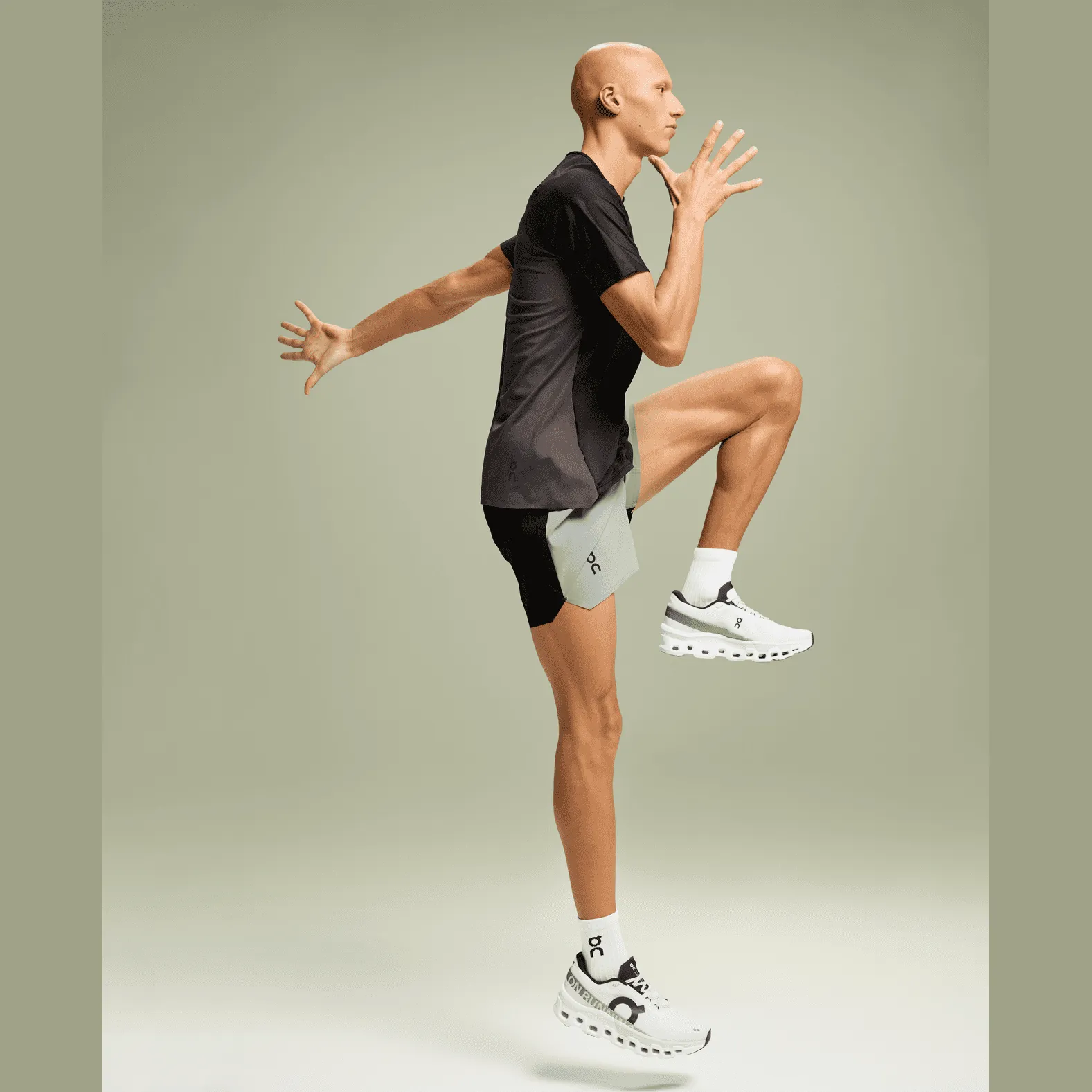 On 5" Lightweight Shorts Mens