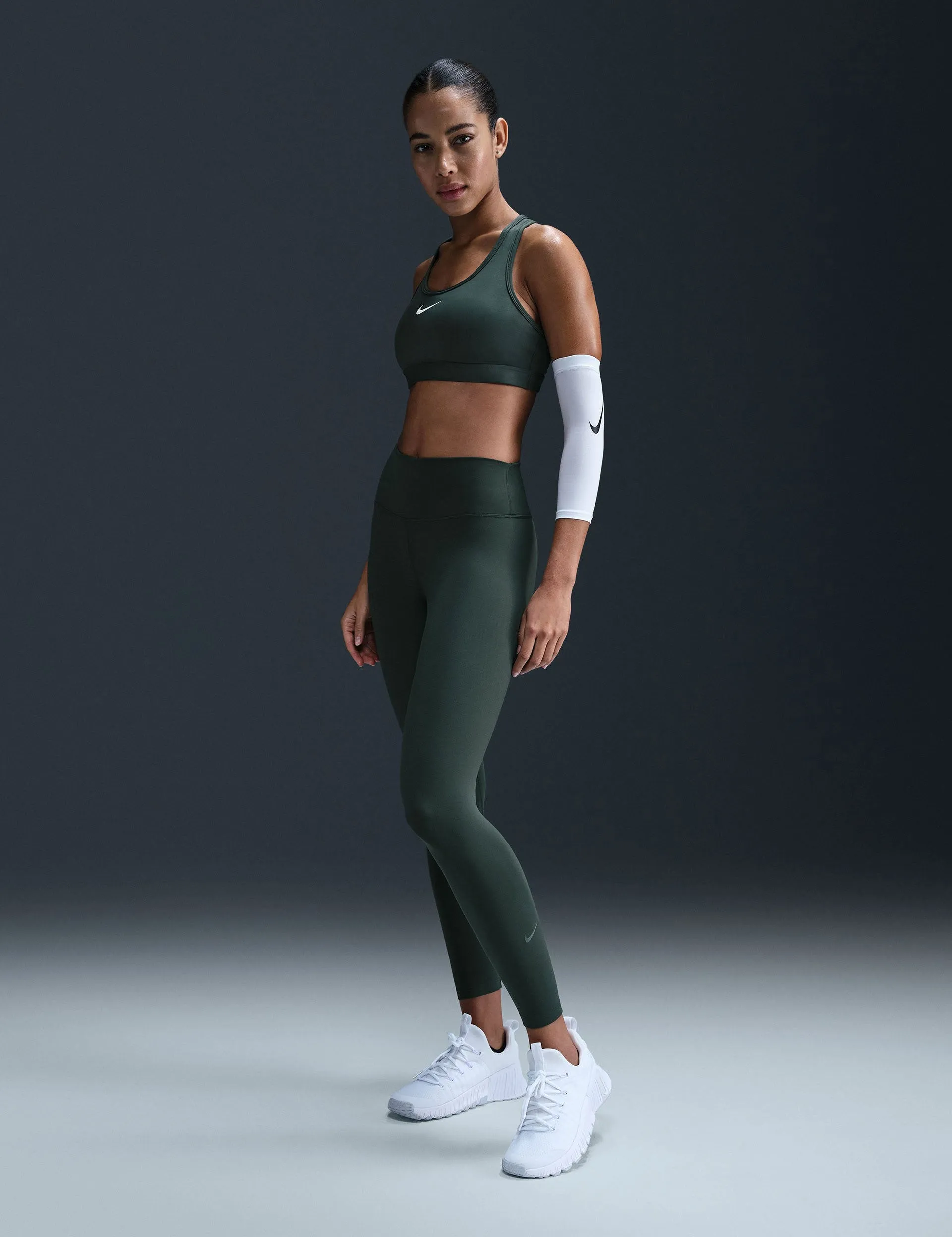 One High Waisted 7/8 Leggings - Vintage Green/Black