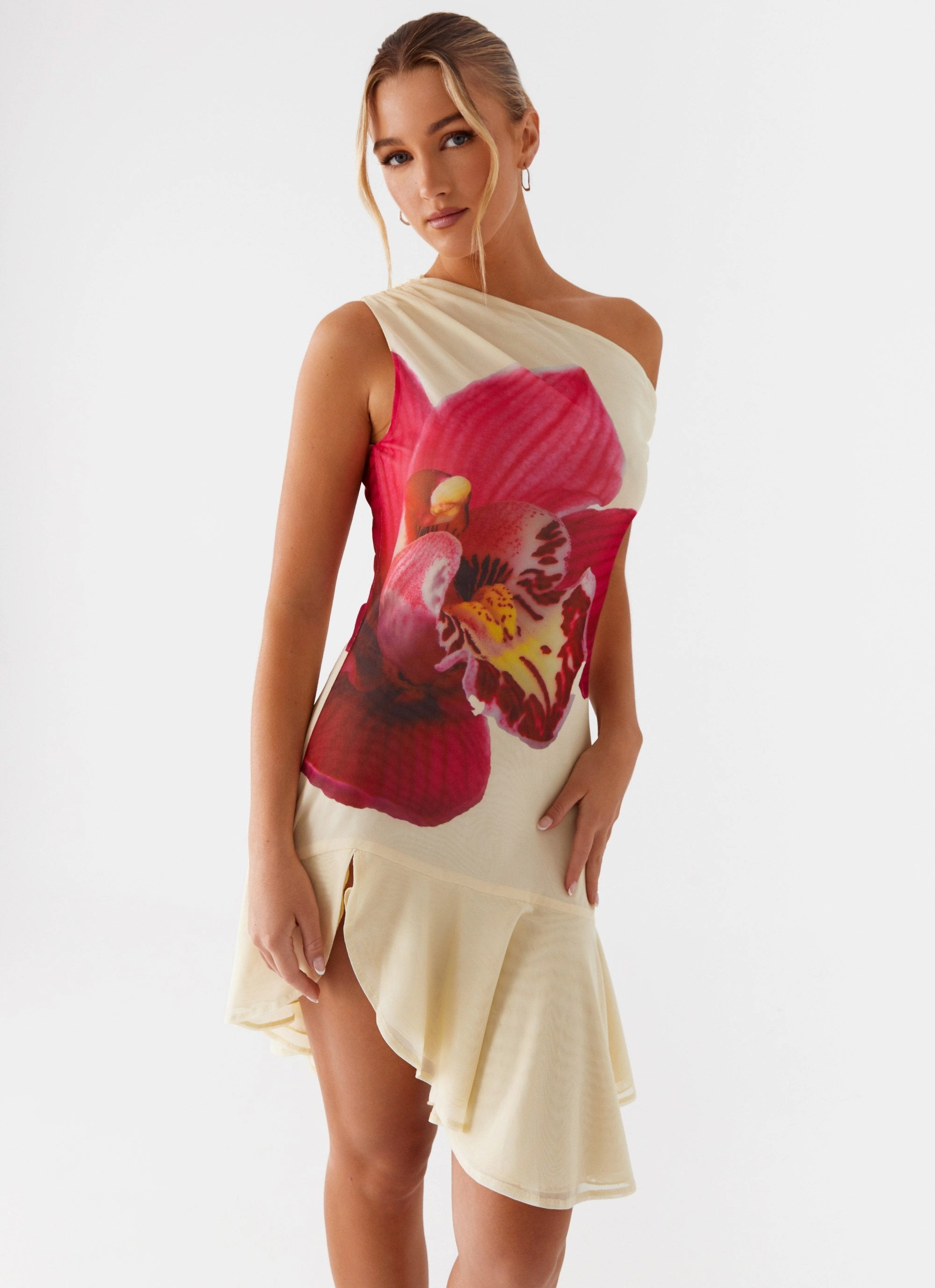 Luxury-Fabric Clementina One Shoulder Mini Dress - Yellow