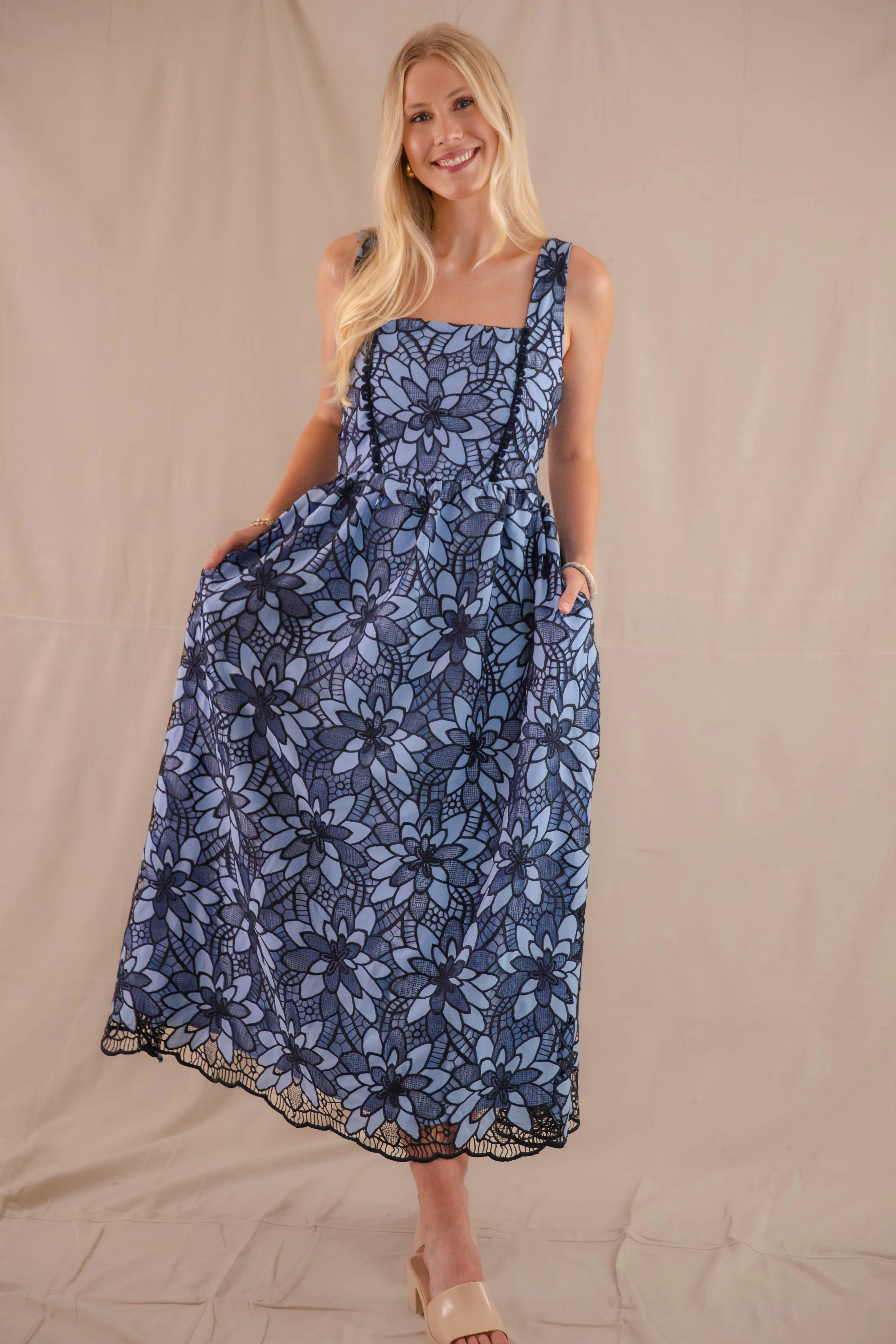 Soft Shape Out Of The Blue Midi Dress