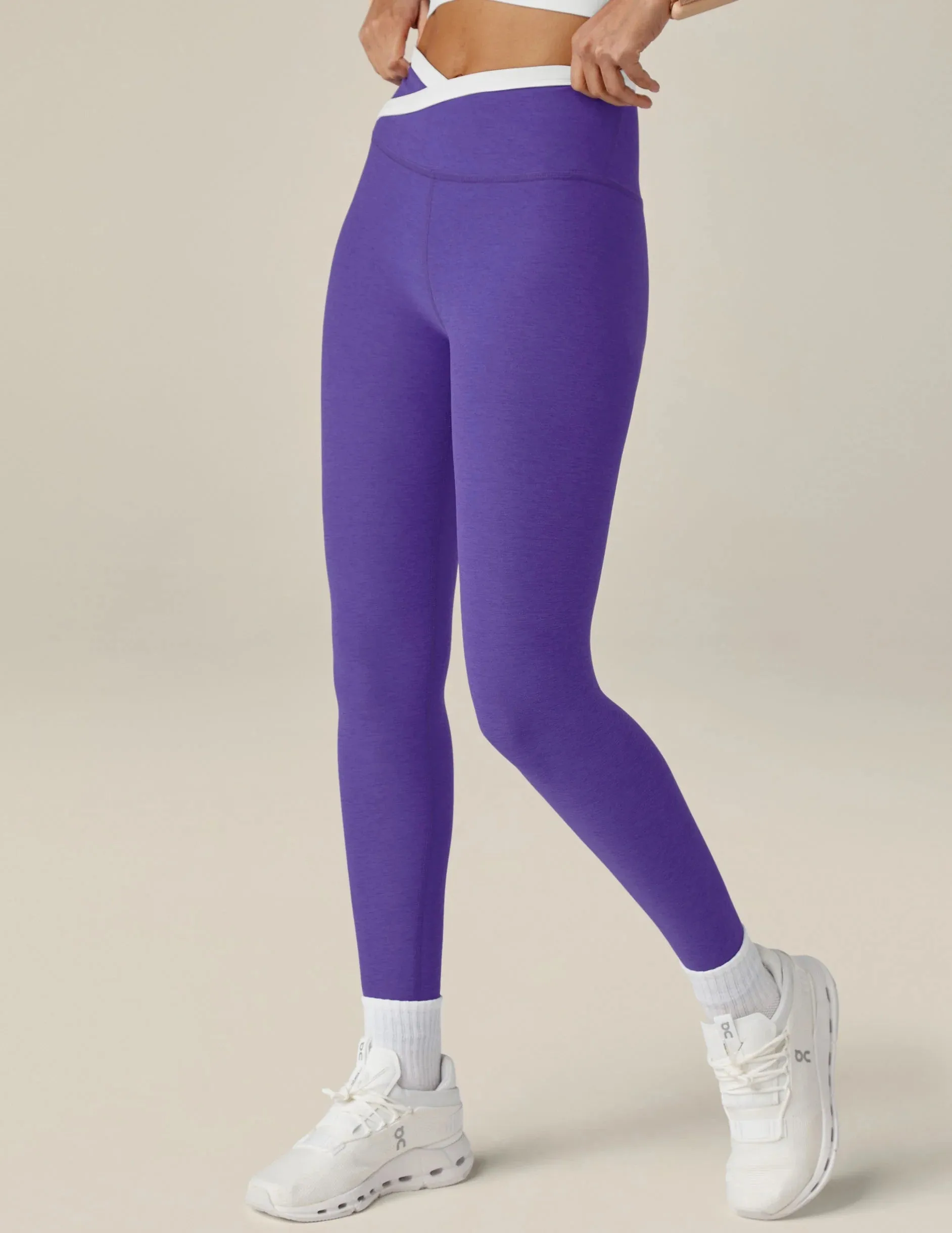 Outlines High Waisted Midi Leggings - Ultraviolet White