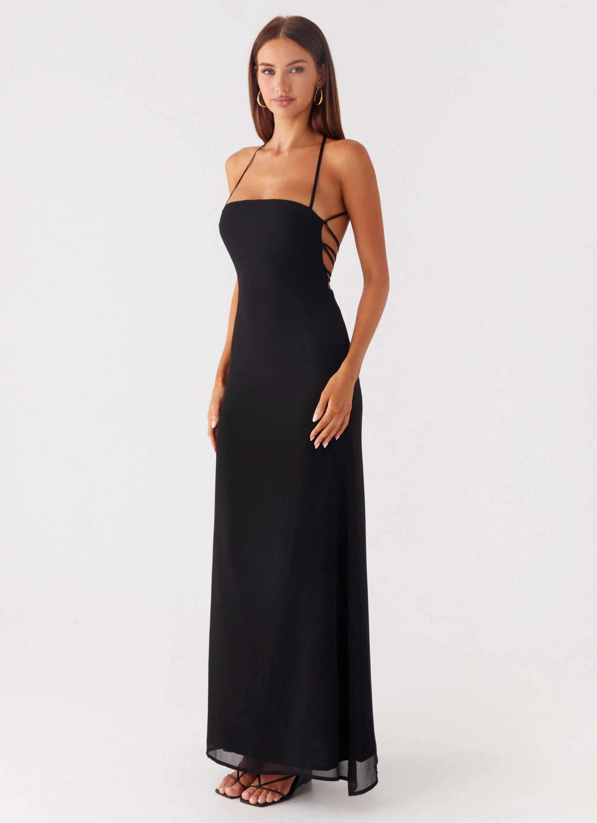 Peggy Maxi Dress - Black Curvy Glam