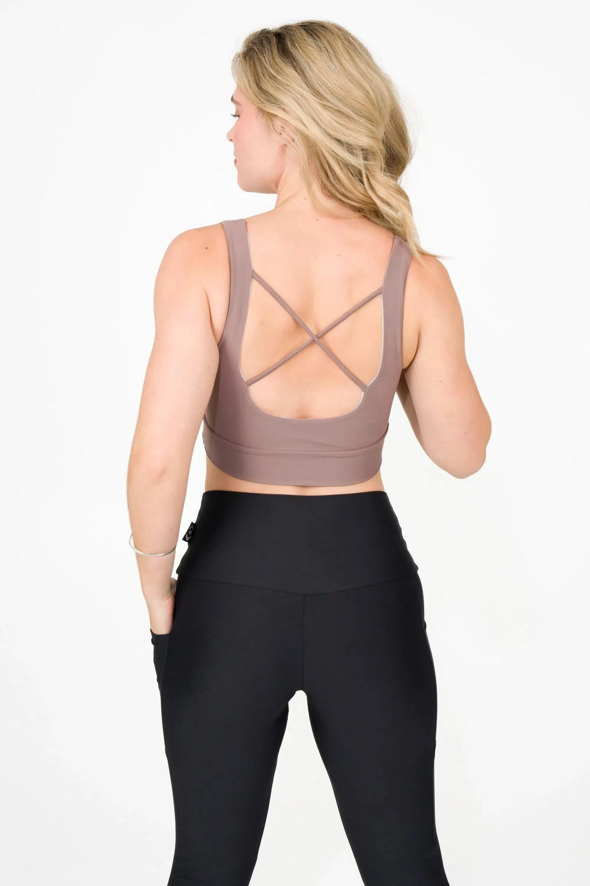 Performance Scoop Neck Comfort Crop Top - Mocha