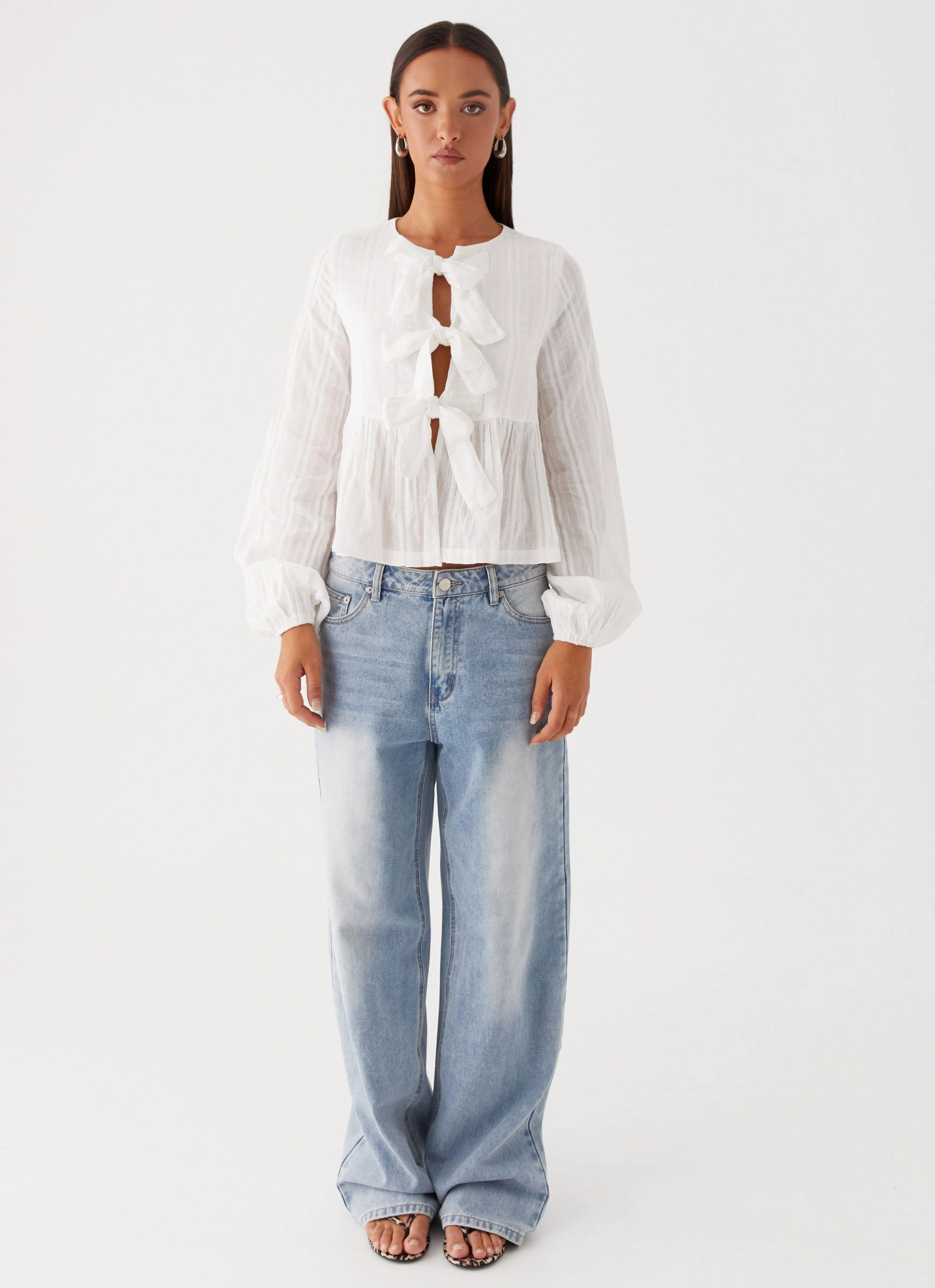 Breathable Lining Bound Seam Edges Western Wind Long Sleeve Top - White