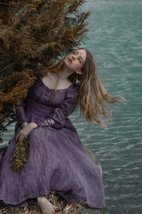 Tough Wear PHOENIX 24 | REGENCY LACE-UP LINEN DRESS