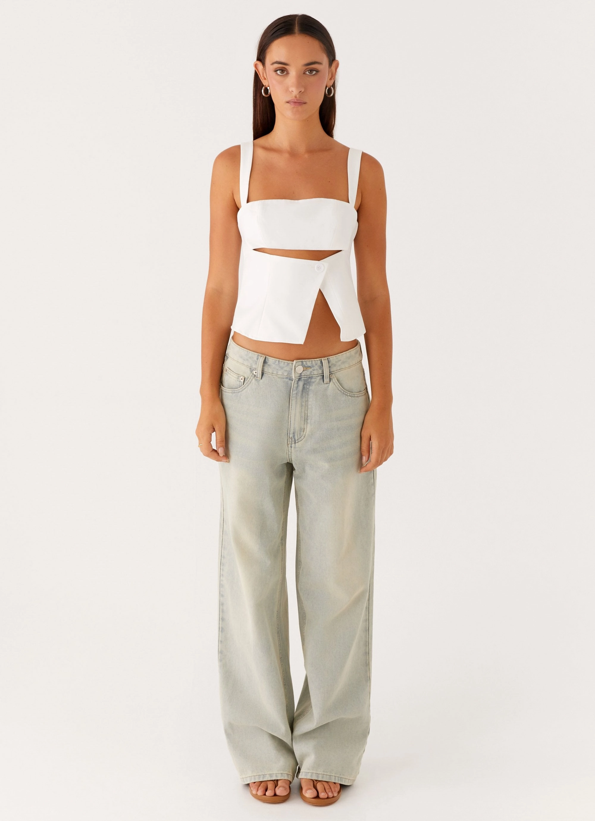 Pia Cut Out Top - White Cozy Cardigan Moisture Control Technology