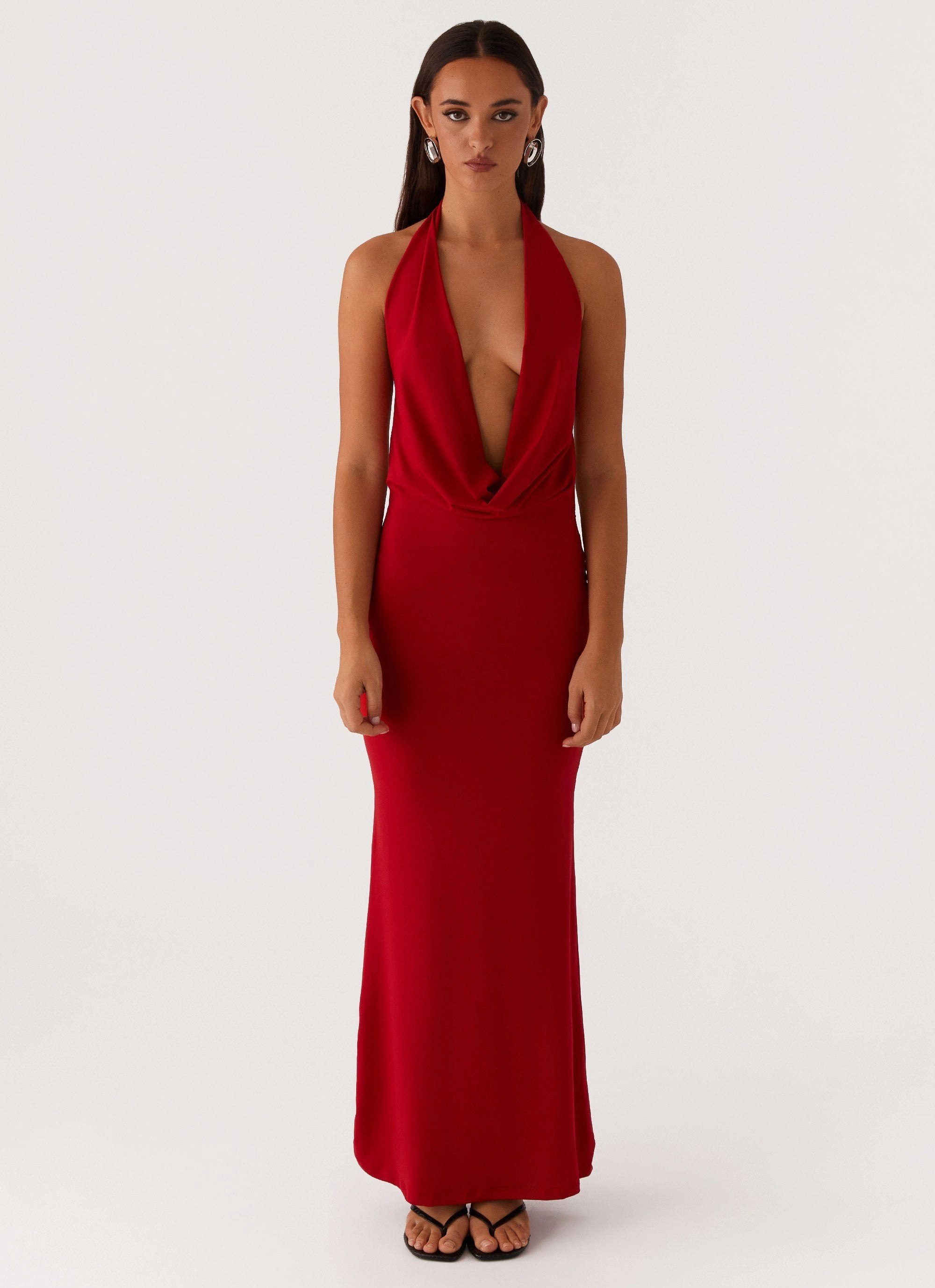 Modern Lines Sleek Volume Dedicated Maxi Dress - Red