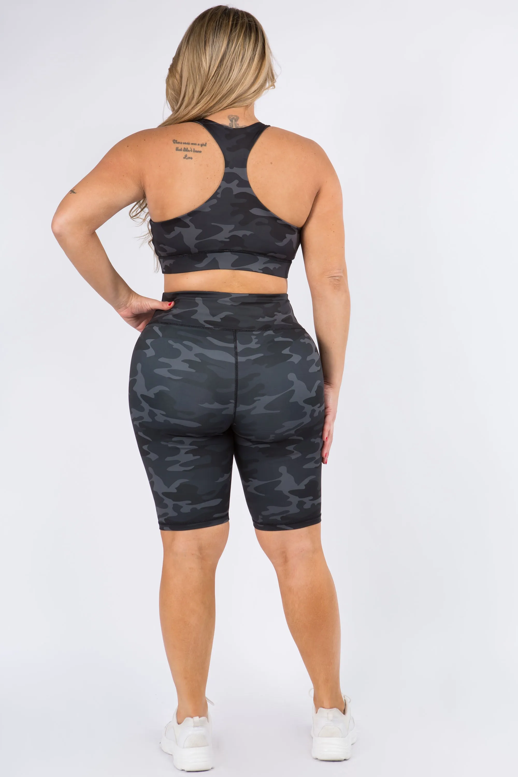 Plus Size Dark Camo Active Biker Shorts Set