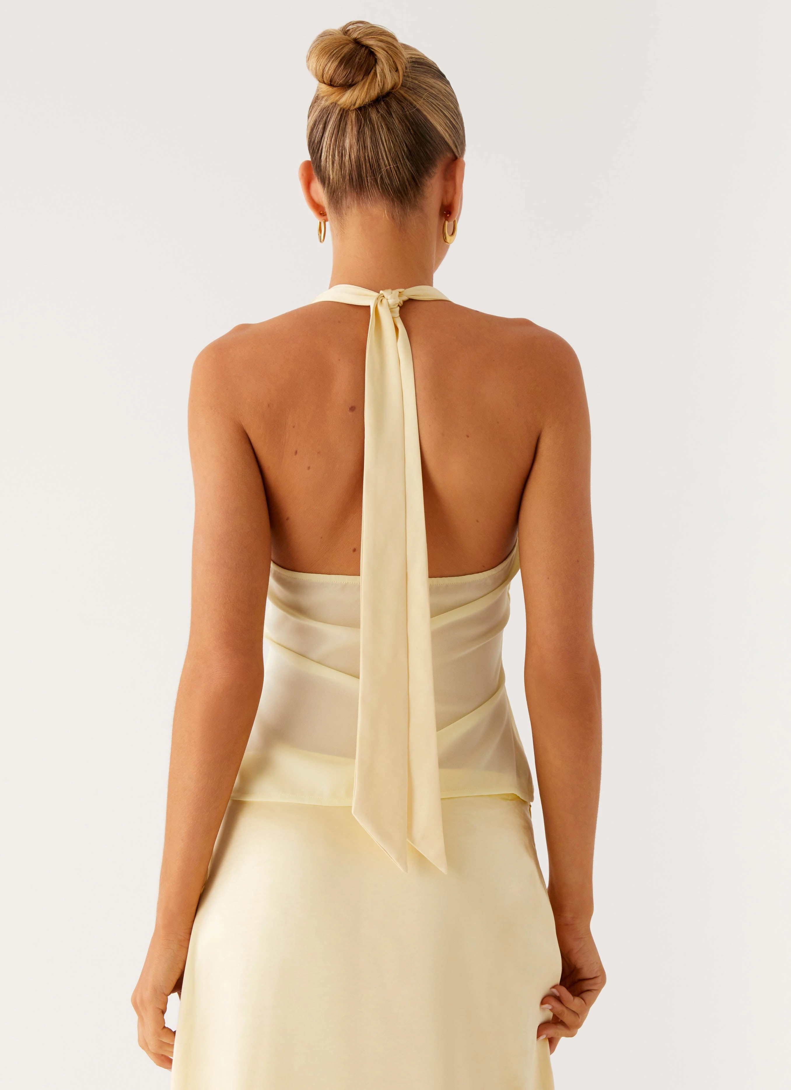 Breathable Knit Fabric Pollie Halter Top - Yellow