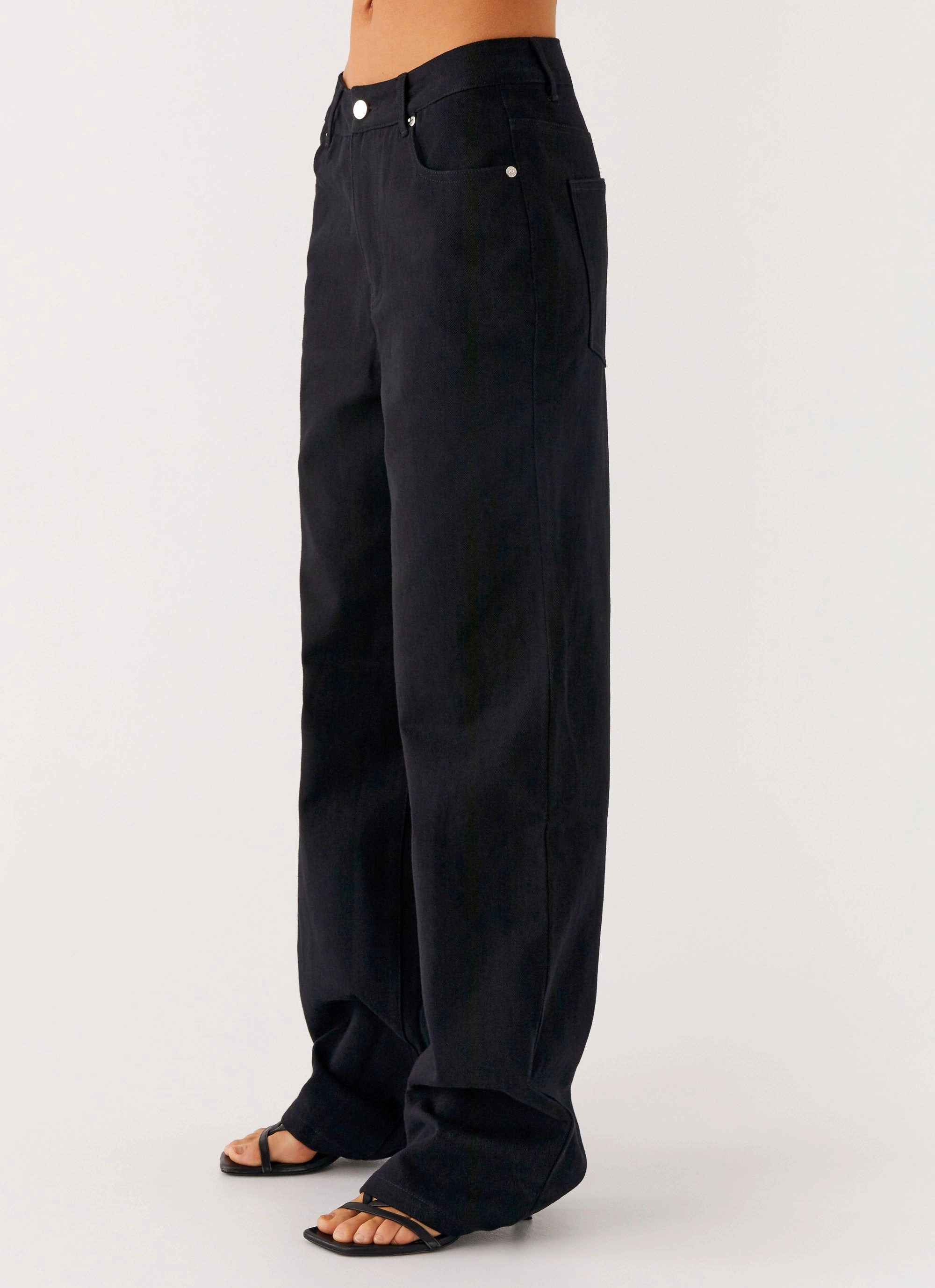 Back Again Straight Leg Denim Jeans - Black Chic Look ResilientElasticBand