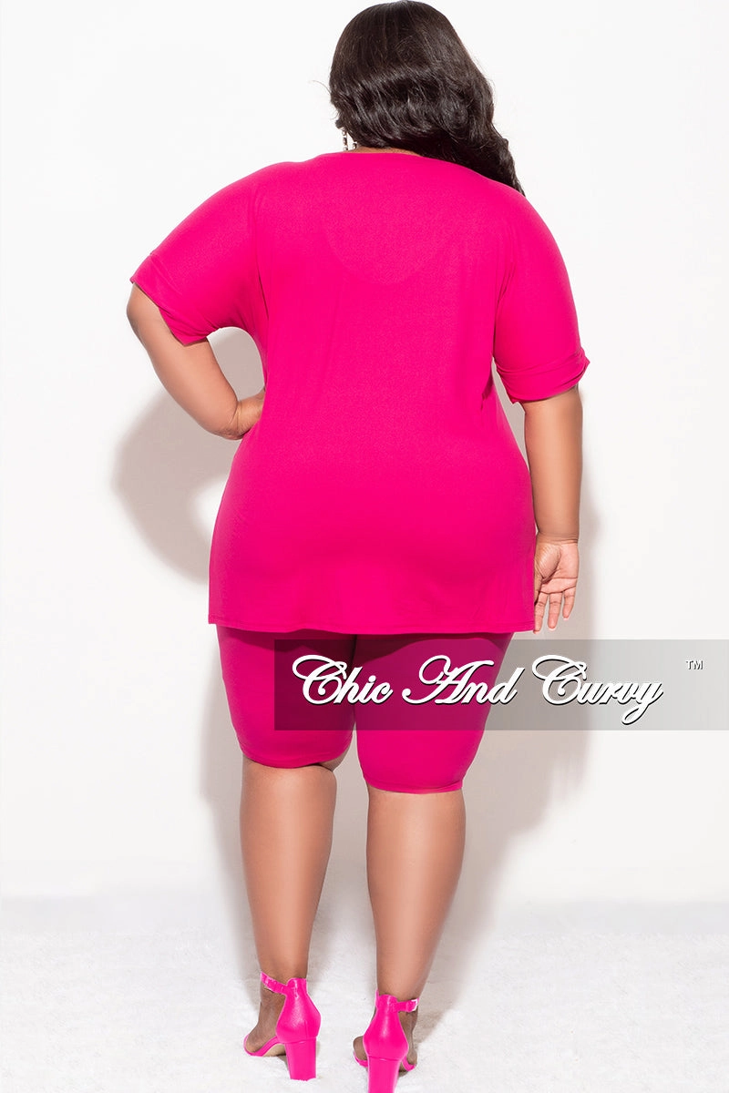 TaglessComfort Final Sale Plus Size 2pc V-Neck Tunic Top and Matching Shorts Set in Magenta