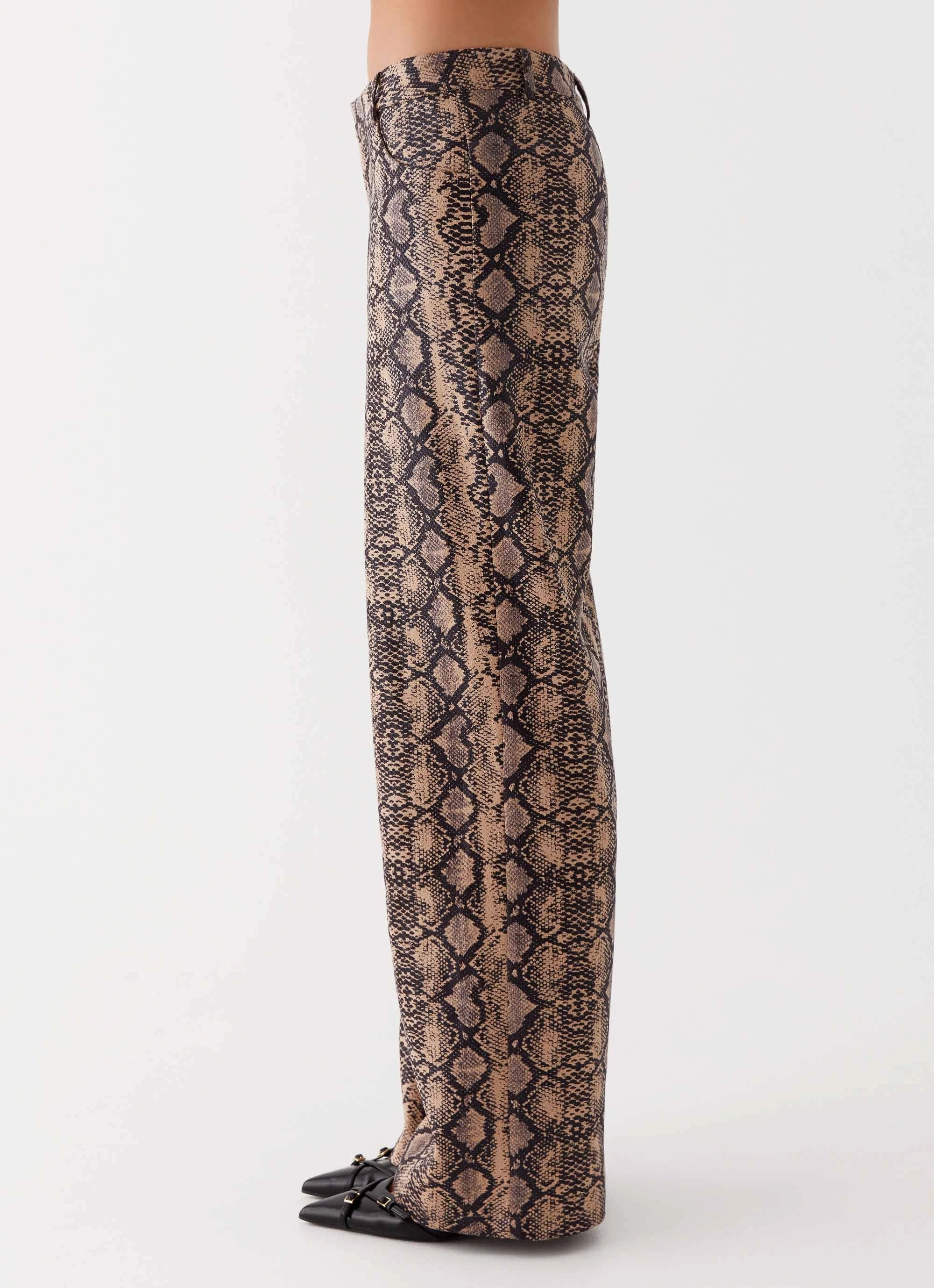 Flexibility Fit Presley Slim Fit Pants - Snake