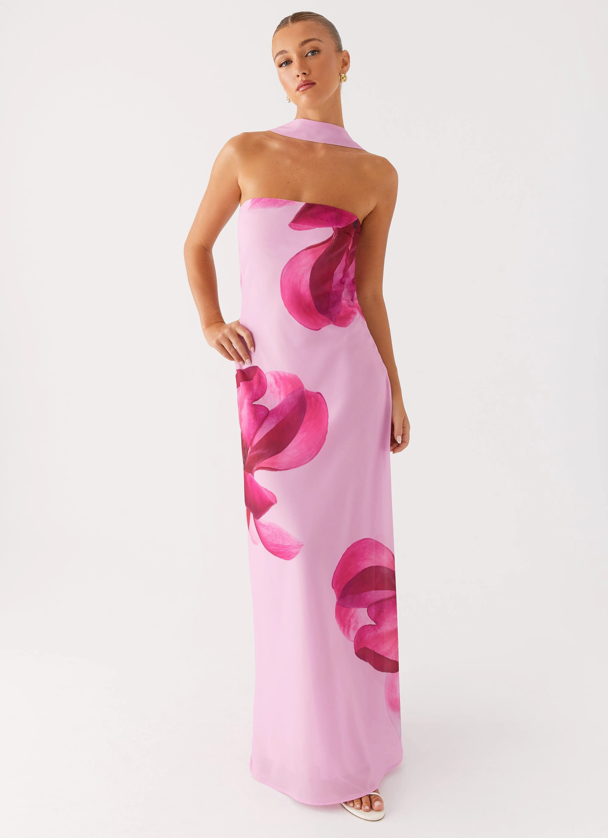 Prim Maxi Dress - Pastel Pink Timeless Fit